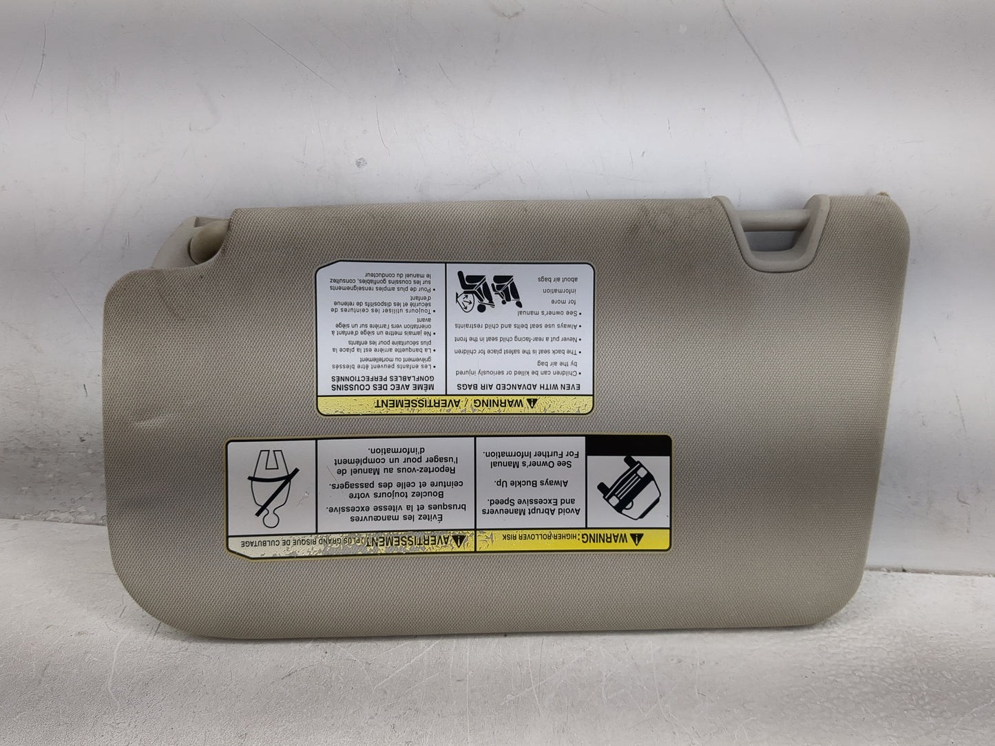 2014-2017 Nissan Rogue Sun Visor Shade Replacement Passenger Right Mirror Fits Fits 2014 2015 2016 2017 OEM Used Auto Parts 