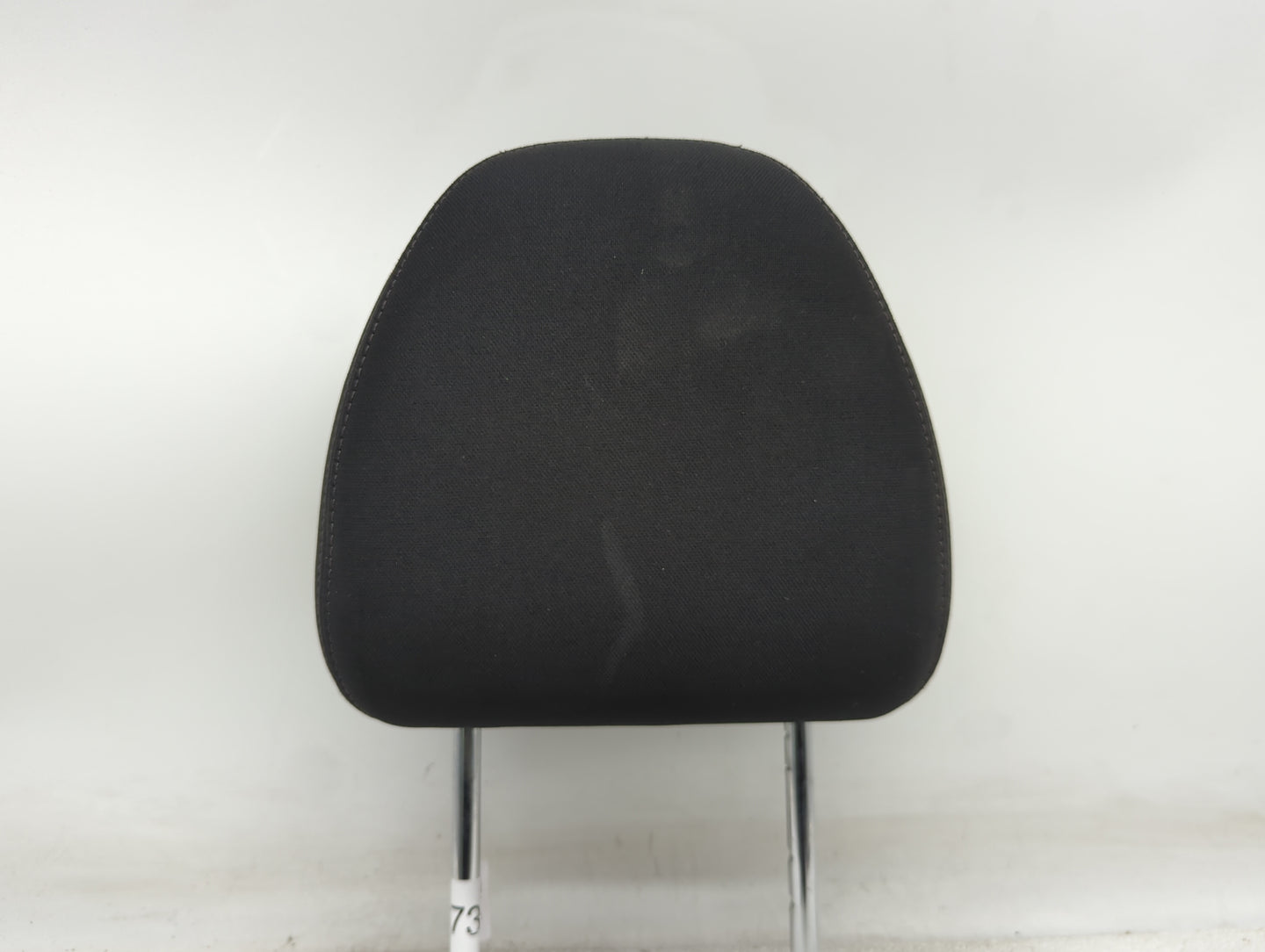 2017-2020 Nissan Rogue Headrest Head Rest Front Driver Seat Black - Oemusedautoparts1.com