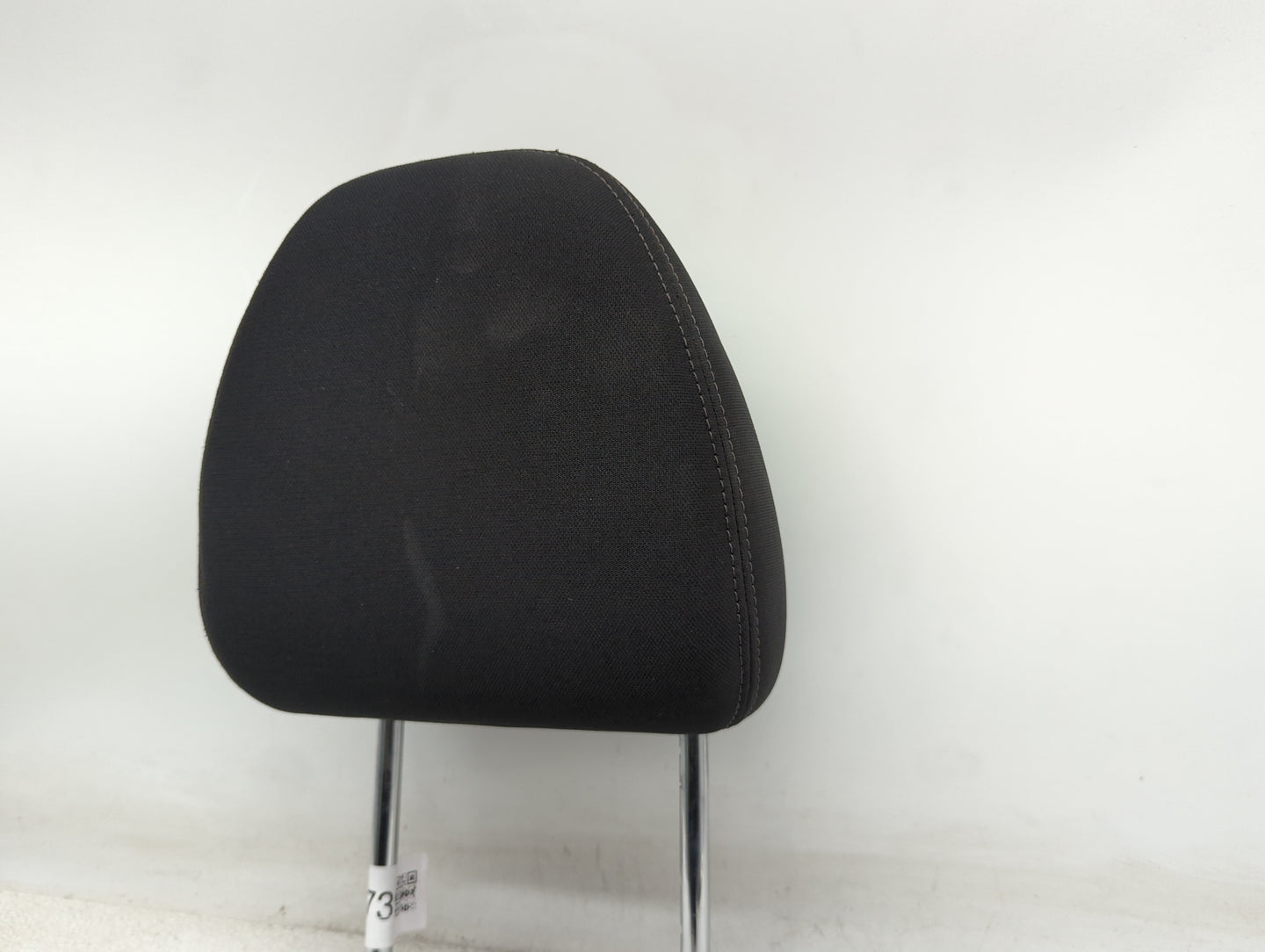 2017-2020 Nissan Rogue Headrest Head Rest Front Driver Seat Black - Oemusedautoparts1.com