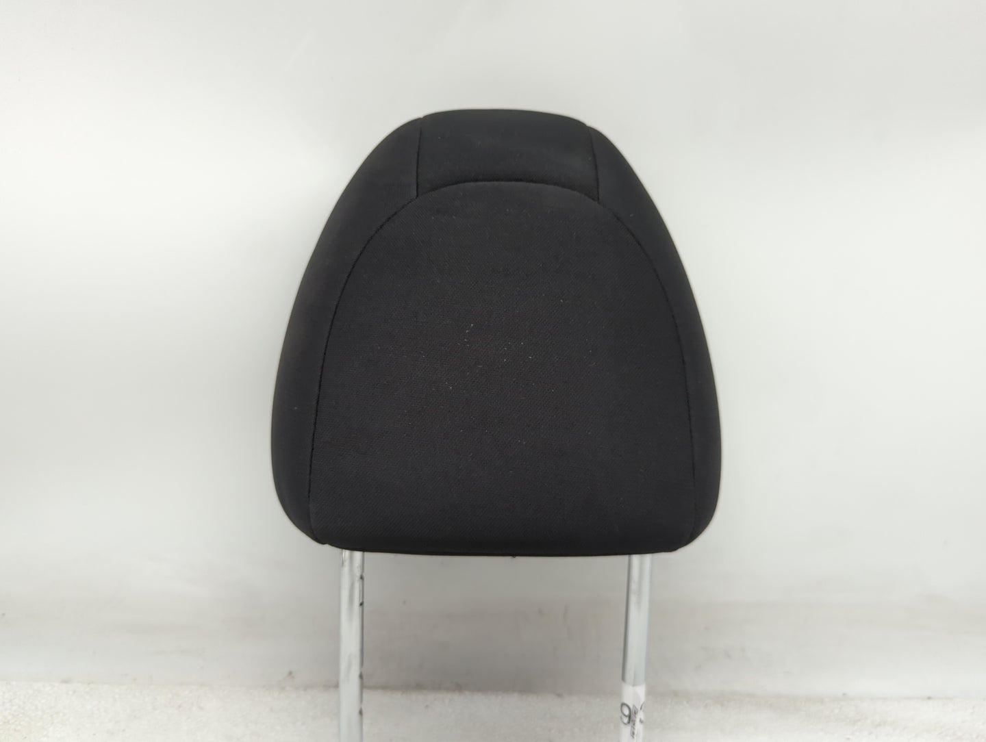 2017-2020 Nissan Rogue Headrest Head Rest Front Driver Seat Black - Oemusedautoparts1.com