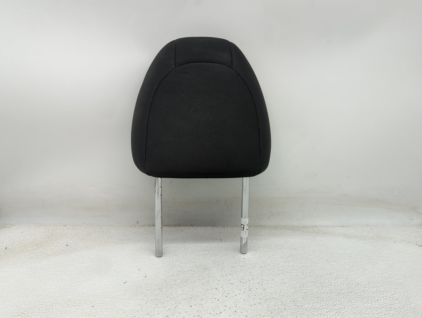 2017-2020 Nissan Rogue Headrest Head Rest Front Driver Seat Black - Oemusedautoparts1.com