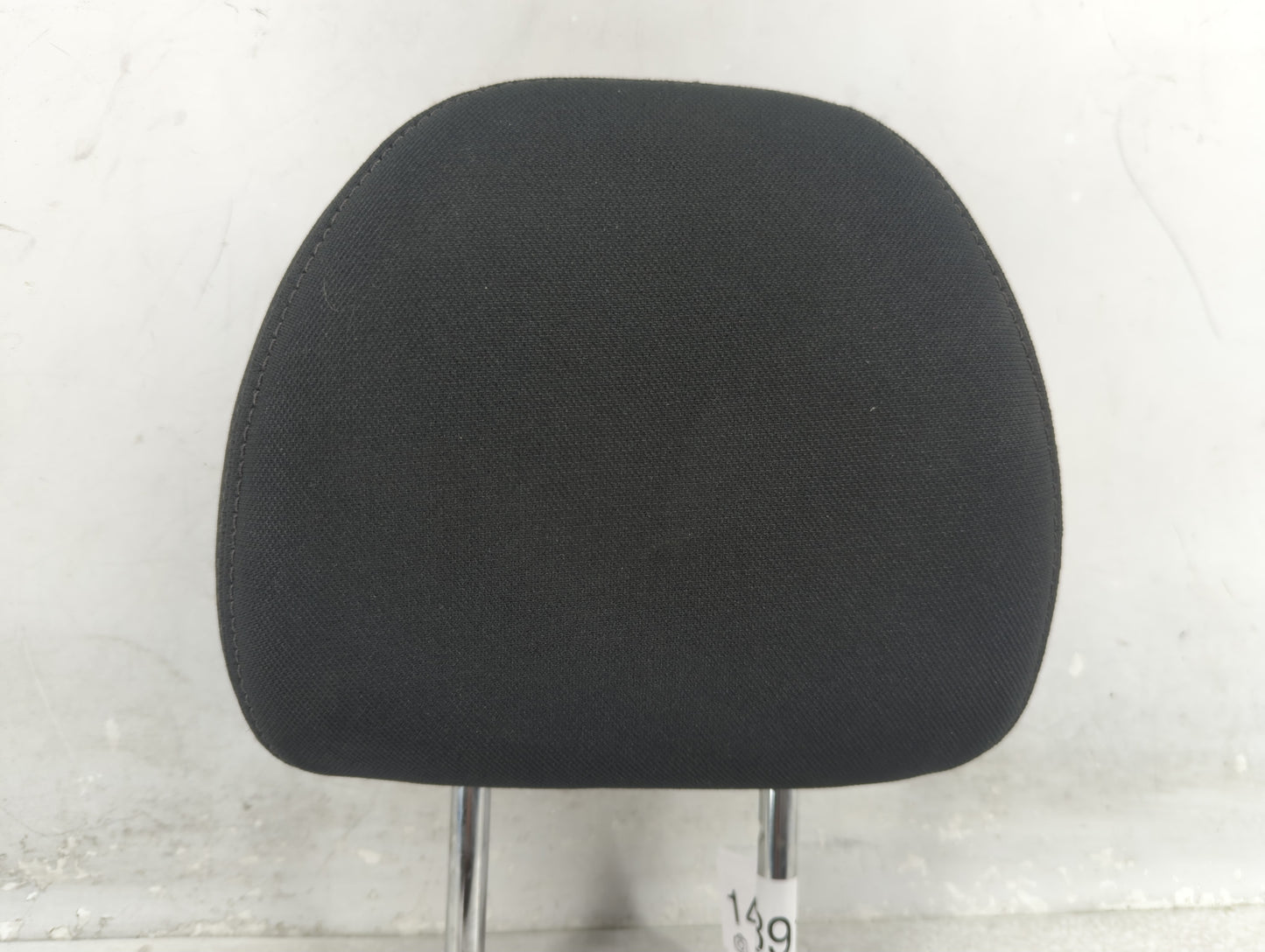 2017-2020 Nissan Rogue Headrest Head Rest Front Driver Passenger Seat Fits Fits 2017 2018 2019 2020 OEM Used Auto Parts - Oe