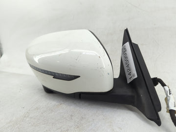 2017-2020 Nissan Rogue Passenger Side View Mirror - Right Door Mirror OEM Used