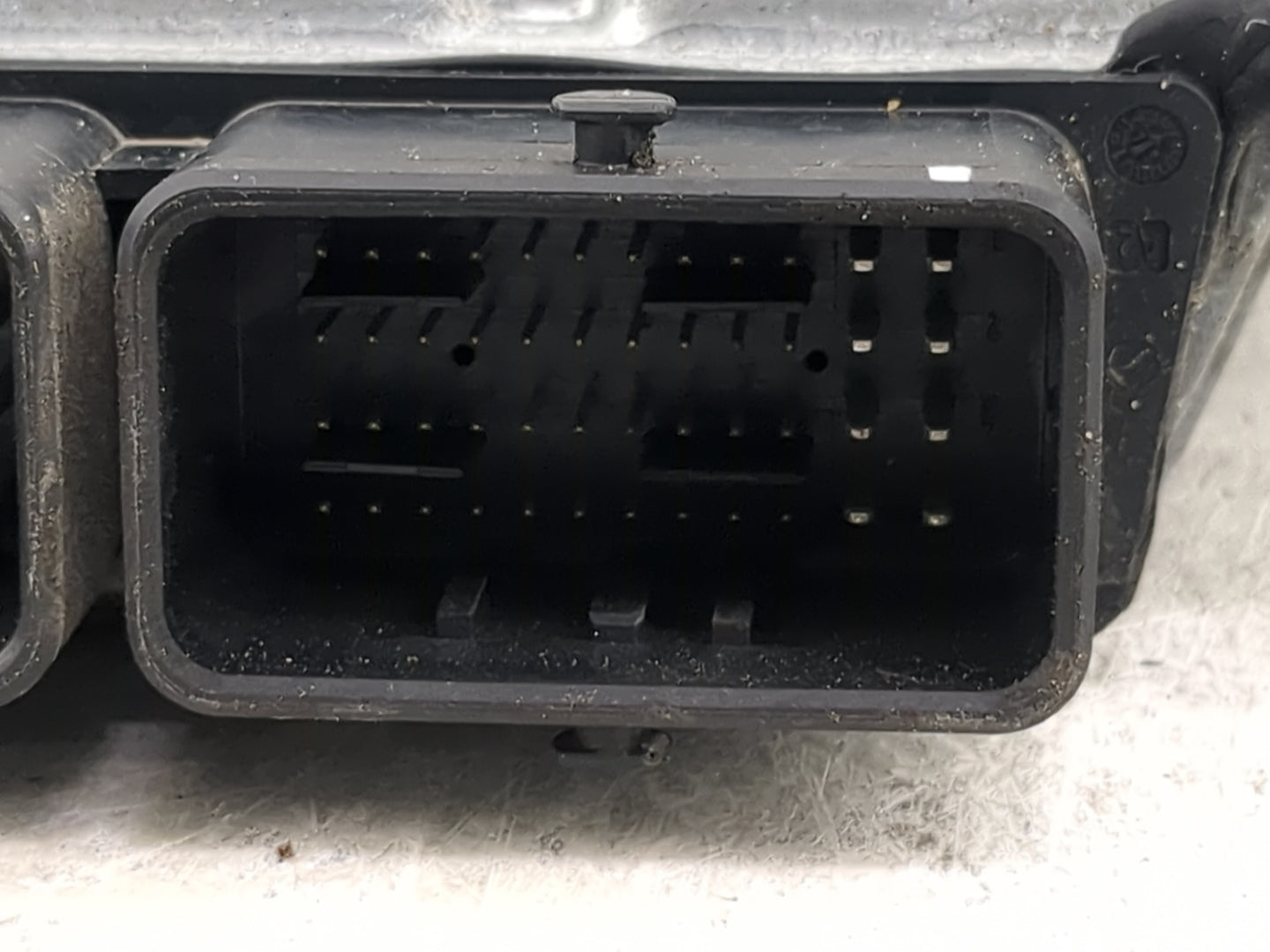 2015-2017 Nissan Rogue PCM Engine Control Computer ECU ECM PCU OEM P/N:NEC021-664 SM6 Fits Fits 2015 2016 2017 OEM Used Auto