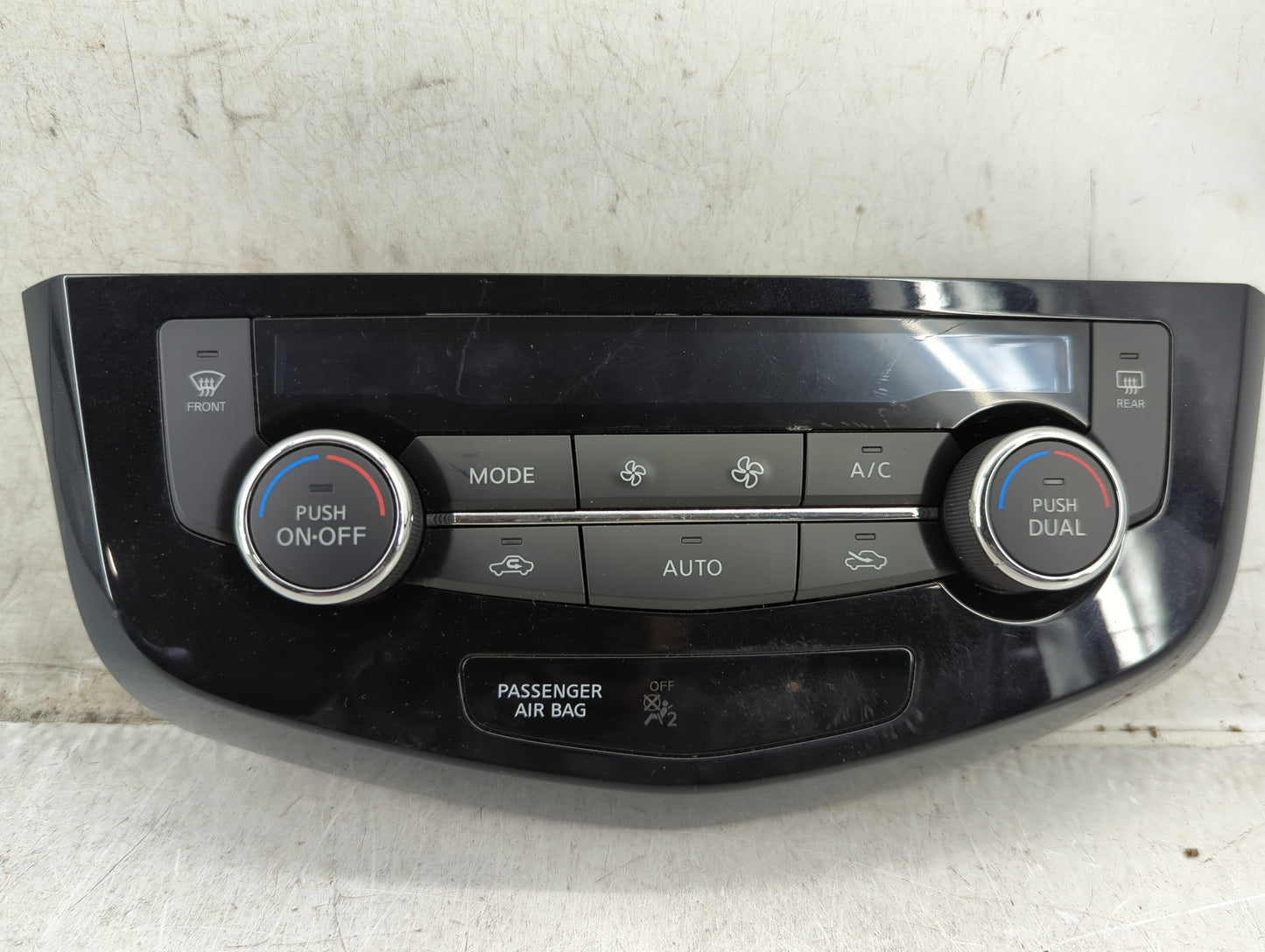 2017-2020 Nissan Rogue Climate Control Module Temperature AC/Heater Replacement P/N:27500 7FE0A Fits Fits 2017 2018 2019 202