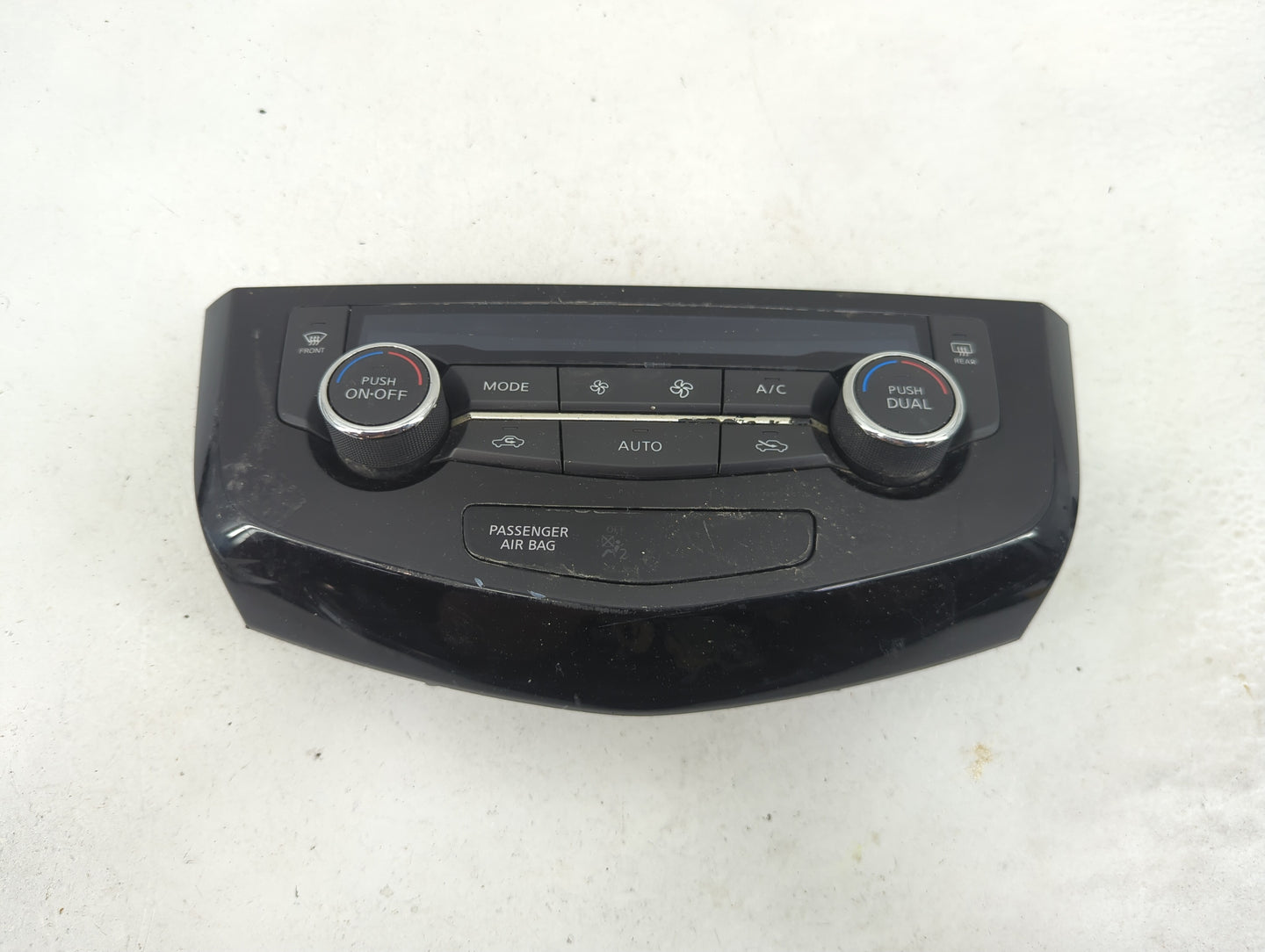 2017-2020 Nissan Rogue Climate Control Module Temperature AC/Heater Replacement P/N:27500 7FE0A 275007FE0A Fits OEM Used Aut