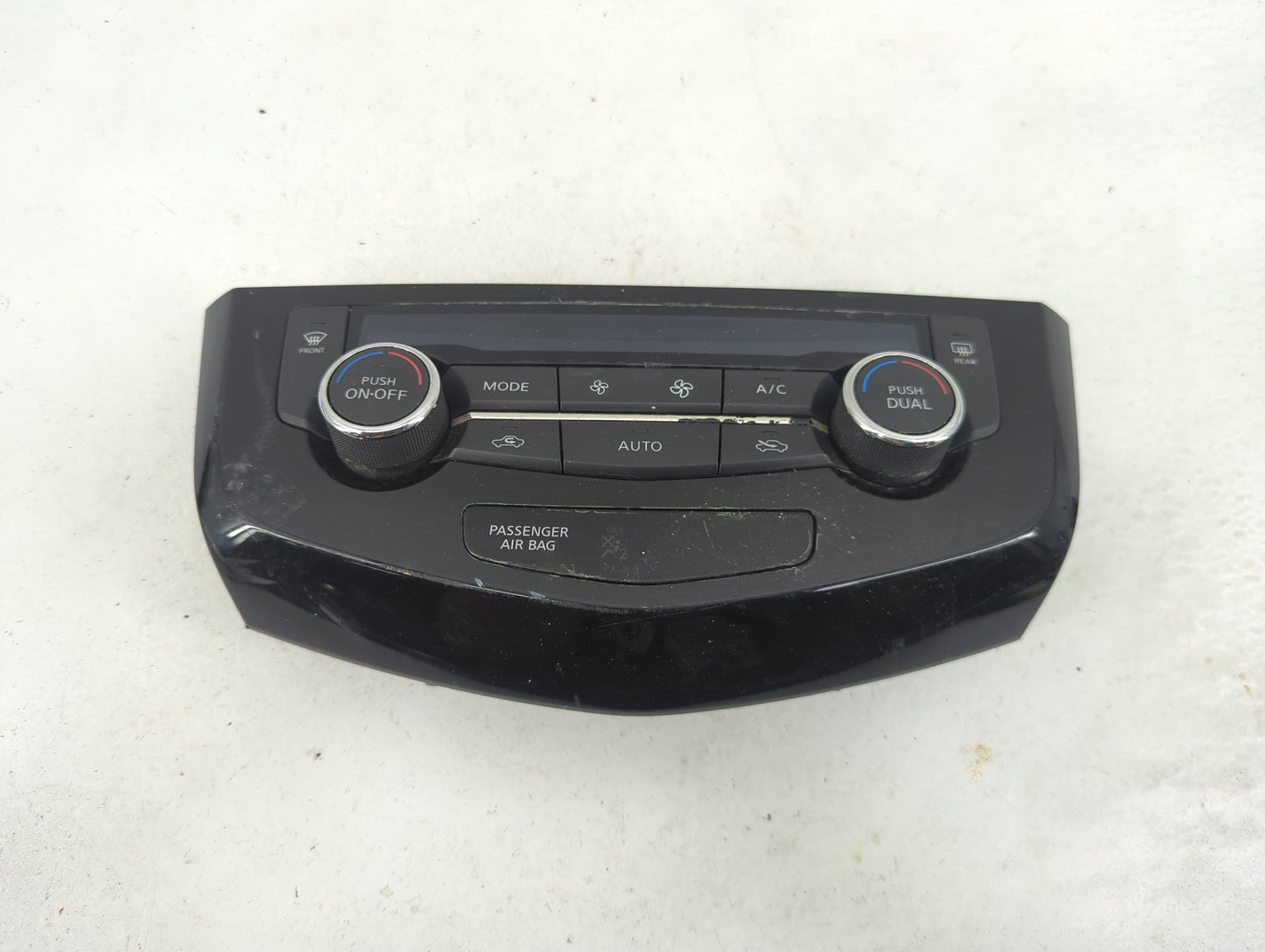 2017-2020 Nissan Rogue Climate Control Module Temperature AC/Heater Replacement P/N:27500 7FE0A 275007FE0A Fits OEM Used Aut