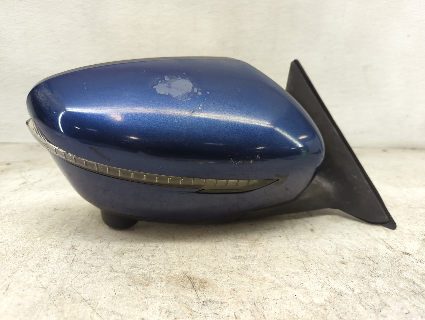 2017 Nissan Rogue Passenger Side View Mirror - Right Door Mirror OEM Used - Oemusedautoparts1.com