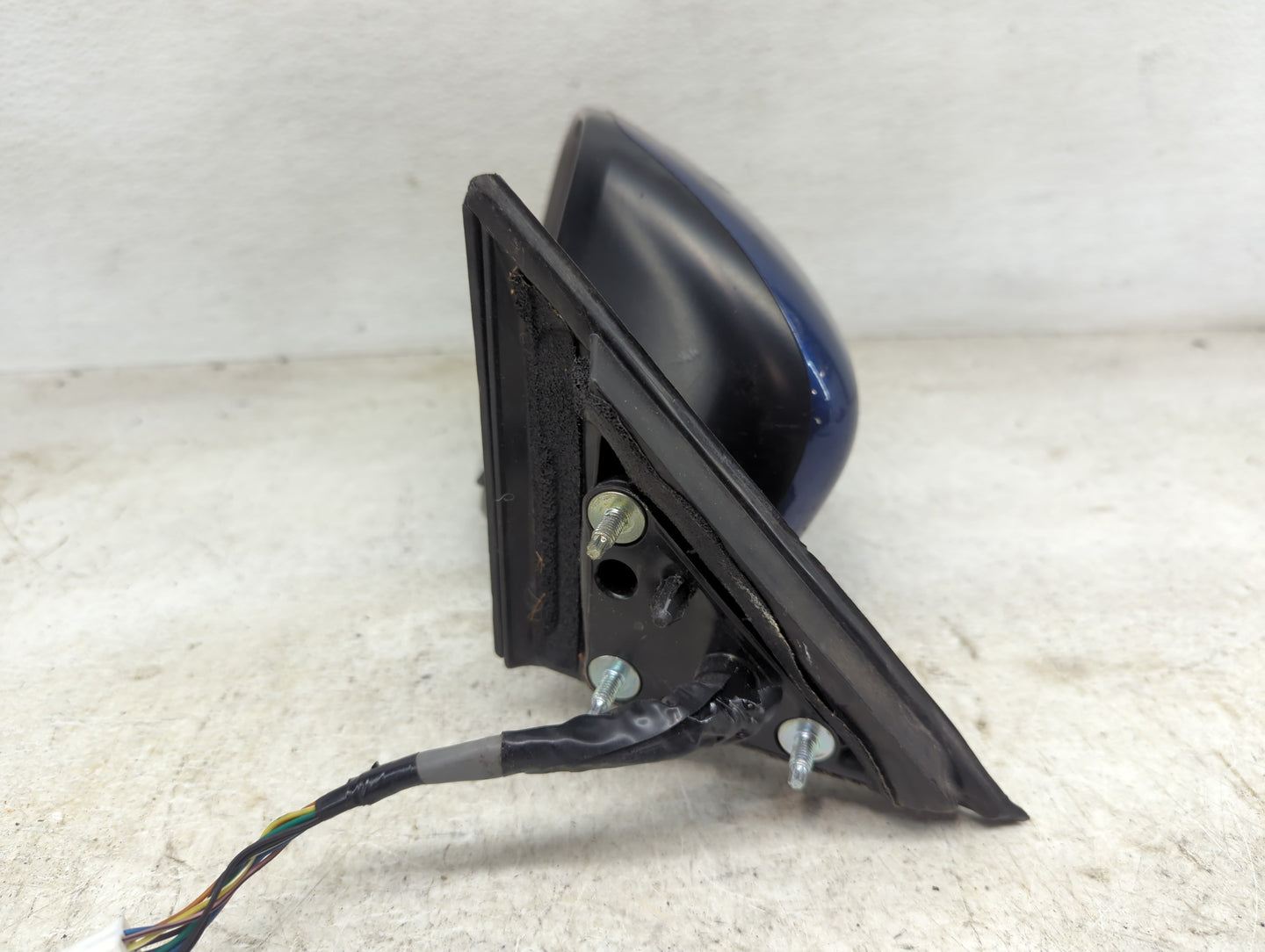 2017 Nissan Rogue Driver Side View Mirror - Left Door Mirror OEM Used - Oemusedautoparts1.com