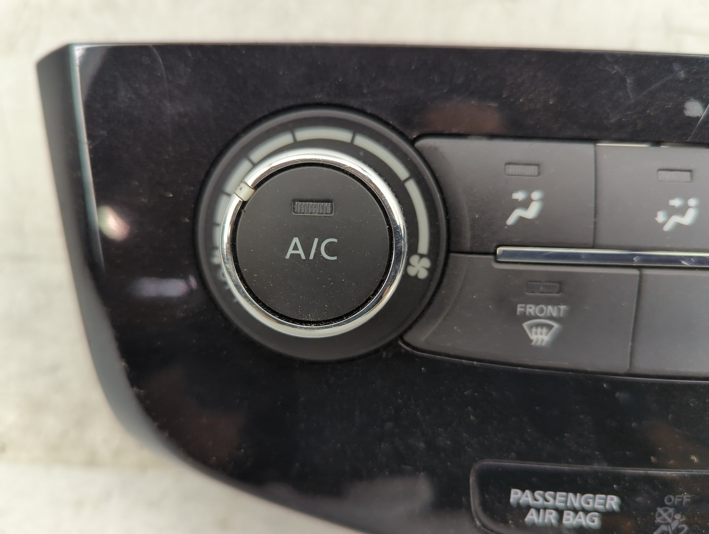 2017-2022 Nissan Rogue Climate Control Module Temperature AC/Heater Replacement P/N:275007FA0A 275007FA0A--G Fits OEM Used A