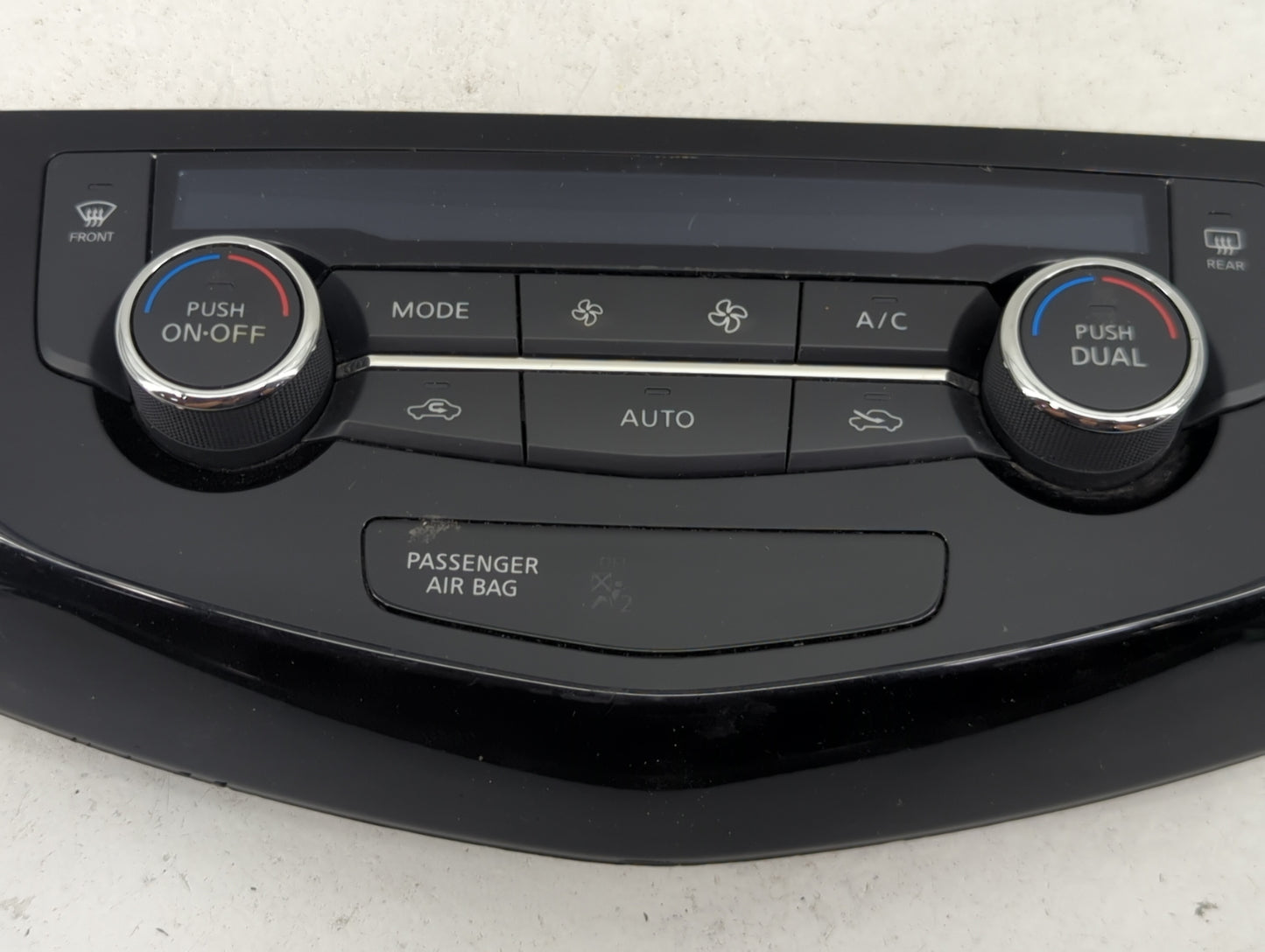 2017-2020 Nissan Rogue Climate Control Module Temperature AC/Heater Replacement P/N:275007FE0A T32163BA Fits OEM Used Auto P