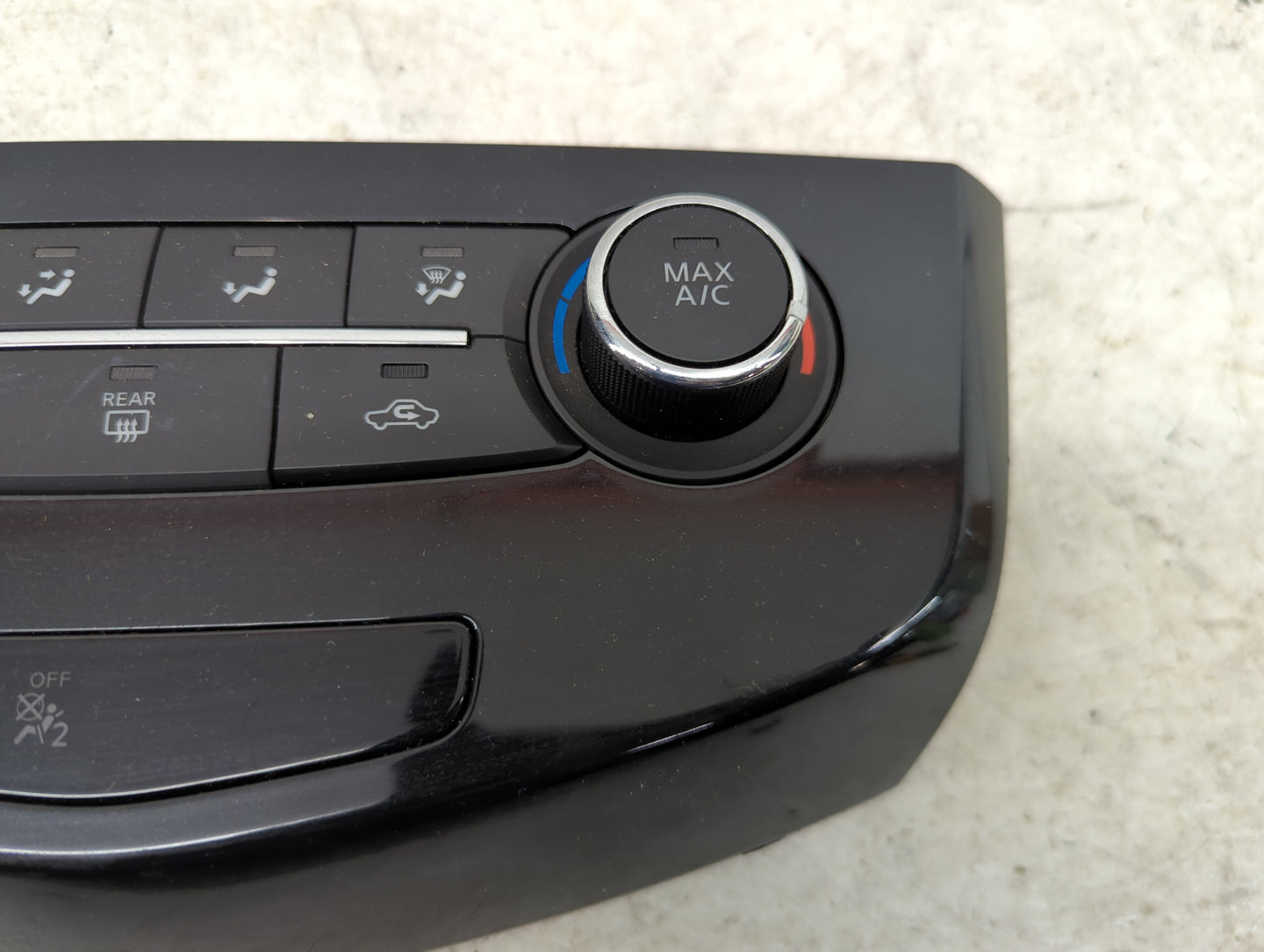 2017-2022 Nissan Rogue Climate Control Module Temperature AC/Heater Replacement P/N:275007FA0A Fits OEM Used Auto Parts - Oe
