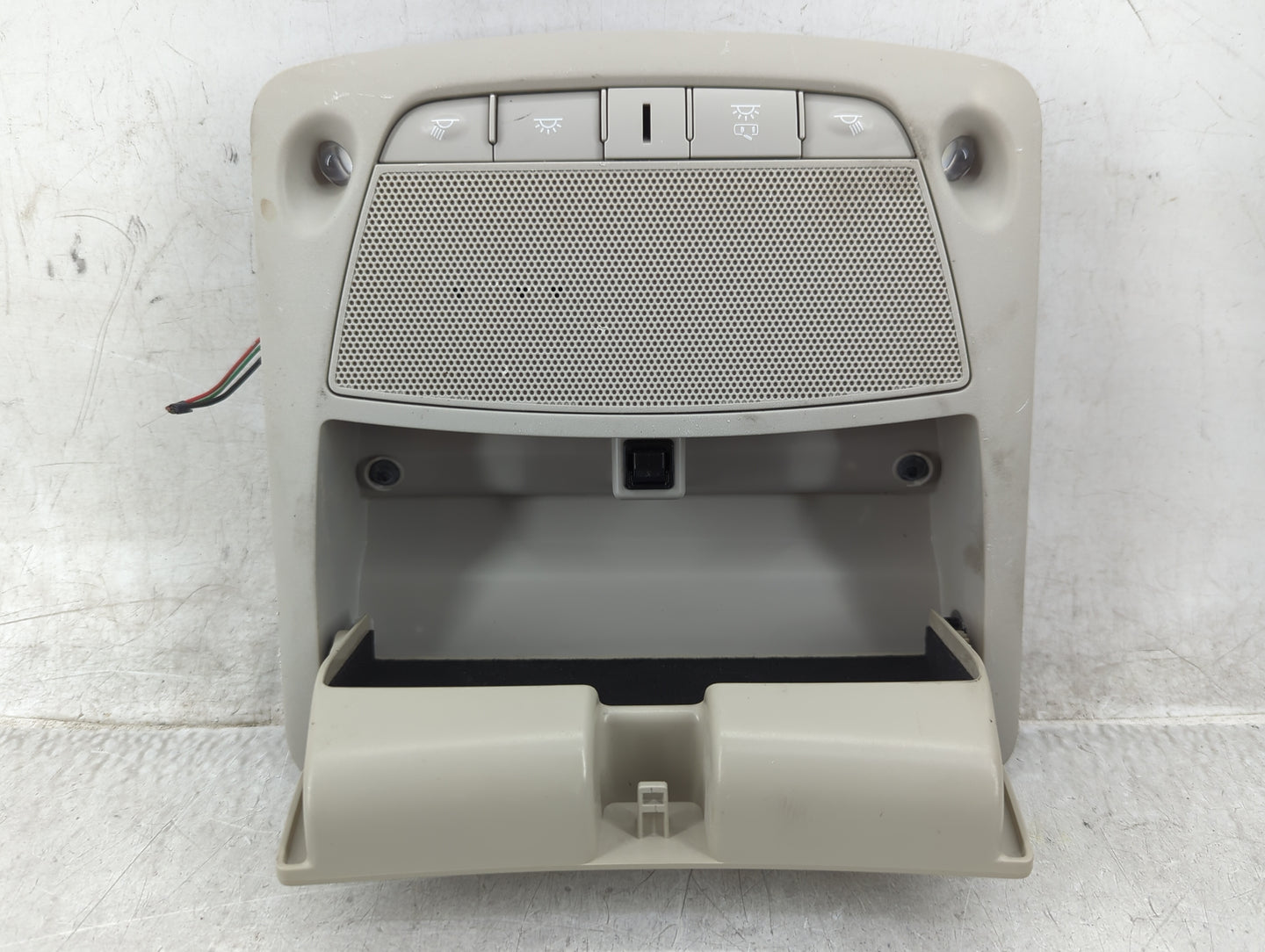 2017 Nissan Rogue Overhead Roof Console - Oemusedautoparts1.com