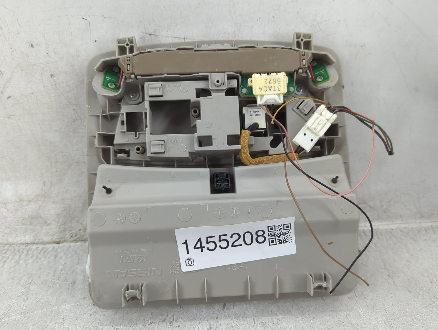 2017 Nissan Rogue Overhead Roof Console - Oemusedautoparts1.com