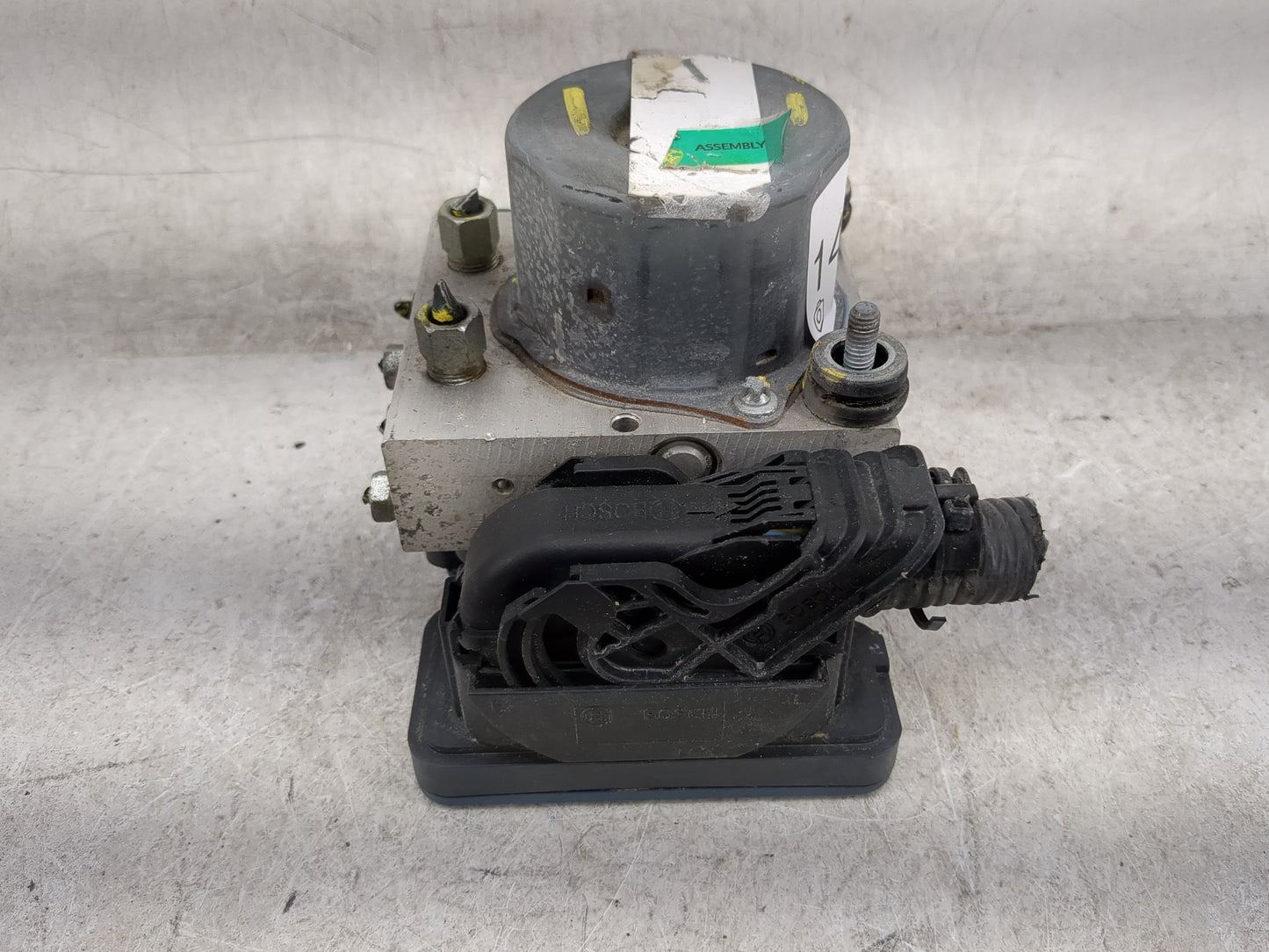 2017 Nissan Rogue ABS Pump Control Module Replacement P/N:47660 4BF0A 47660 4BFCA, 0265956139 Fits OEM Used Auto Parts - Oem