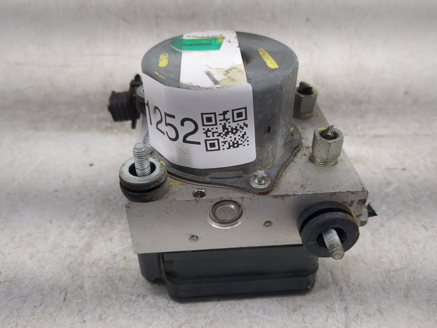 2017 Nissan Rogue ABS Pump Control Module Replacement P/N:47660 4BF0A 47660 4BFCA, 0265956139 Fits OEM Used Auto Parts - Oem