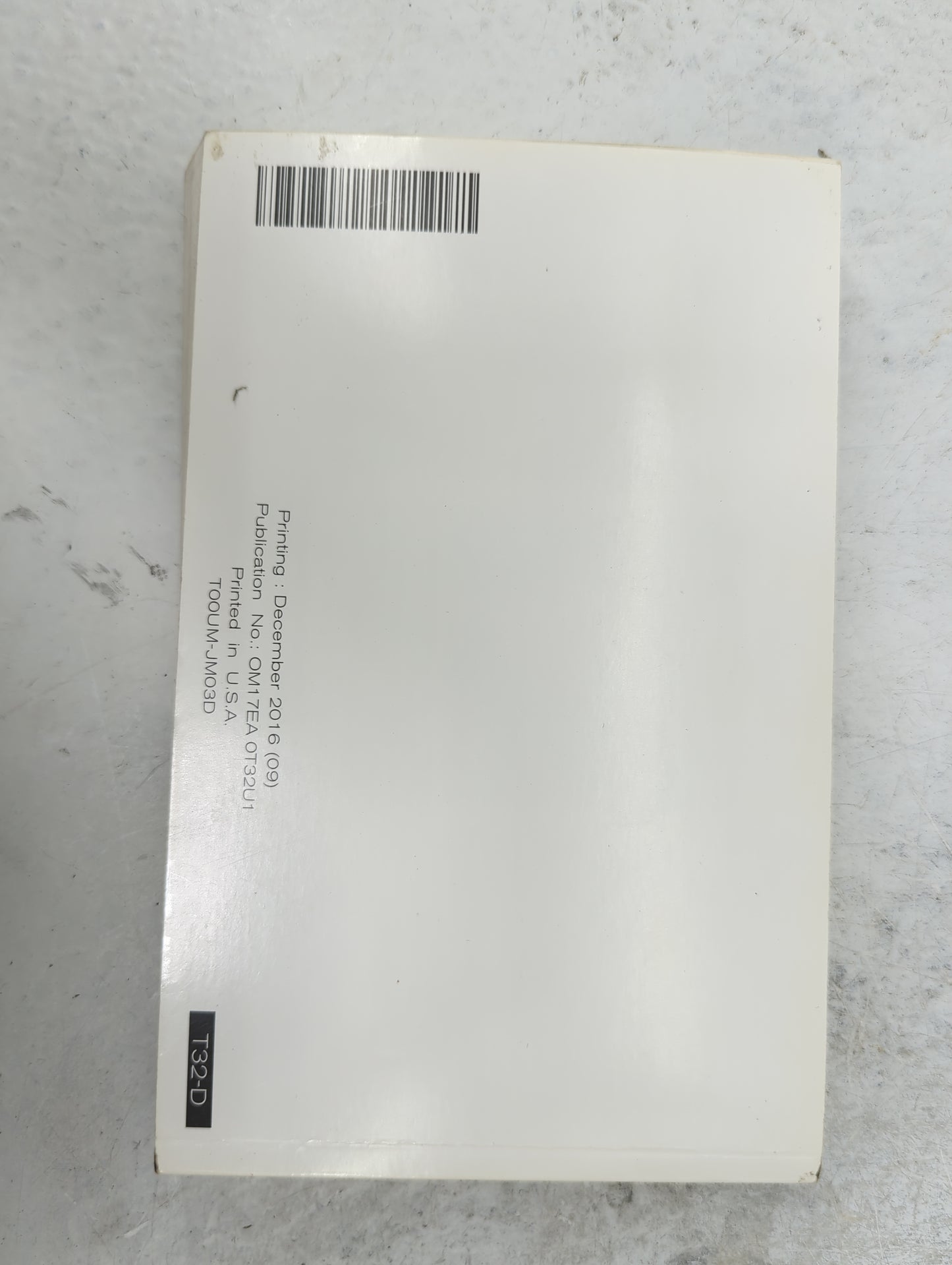 2017 Nissan Rogue Owners Manual Book Guide P/N:OM17EA0T32U1 T00UM-JM03D OEM Used Auto Parts - Oemusedautoparts1.com