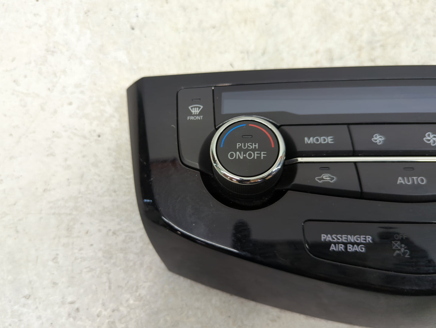 2017-2020 Nissan Rogue Climate Control Module Temperature AC/Heater Replacement P/N:27500 7FE0A 275007FE0A Fits OEM Used Aut