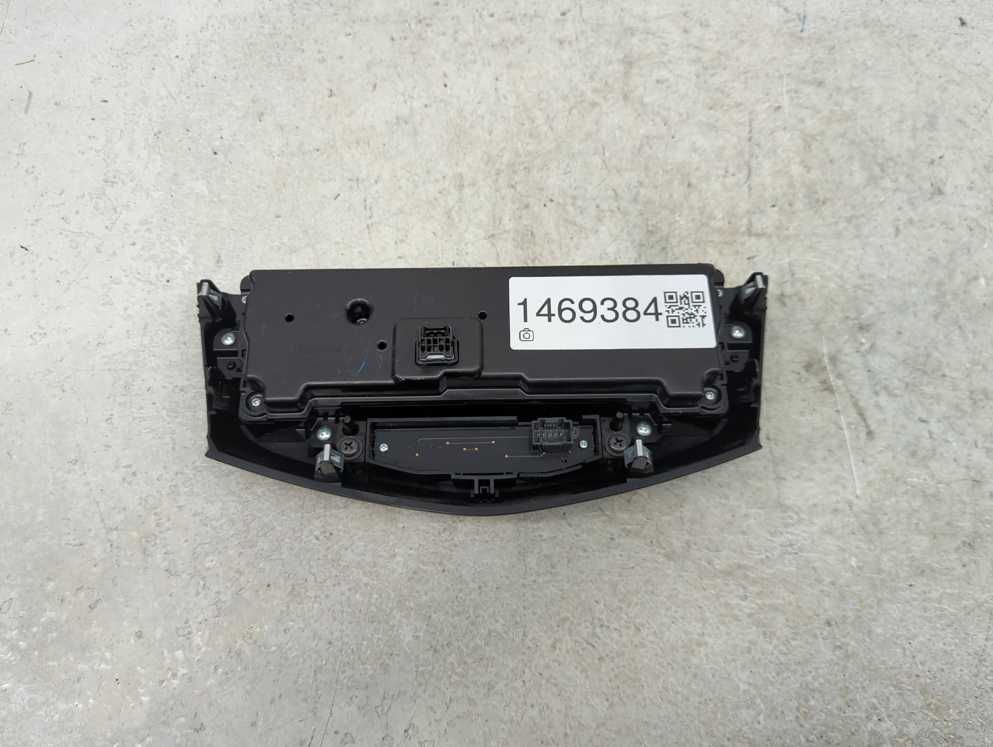 2017-2020 Nissan Rogue Climate Control Module Temperature AC/Heater Replacement P/N:27500 7FE0A 275007FE0A Fits OEM Used Aut