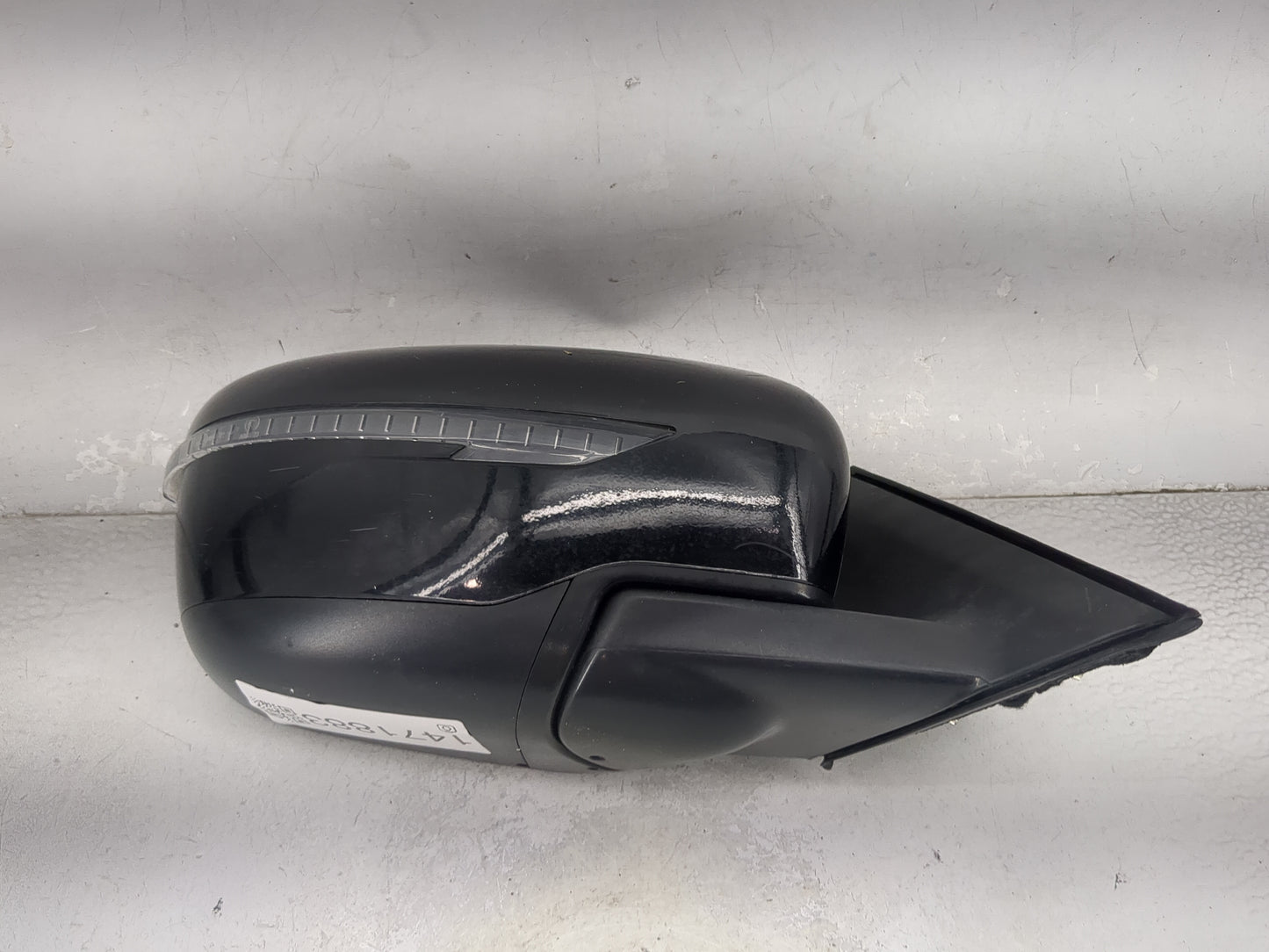 2017-2020 Nissan Rogue Passenger Side View Mirror - Right Door Mirror OEM Used - Oemusedautoparts1.com