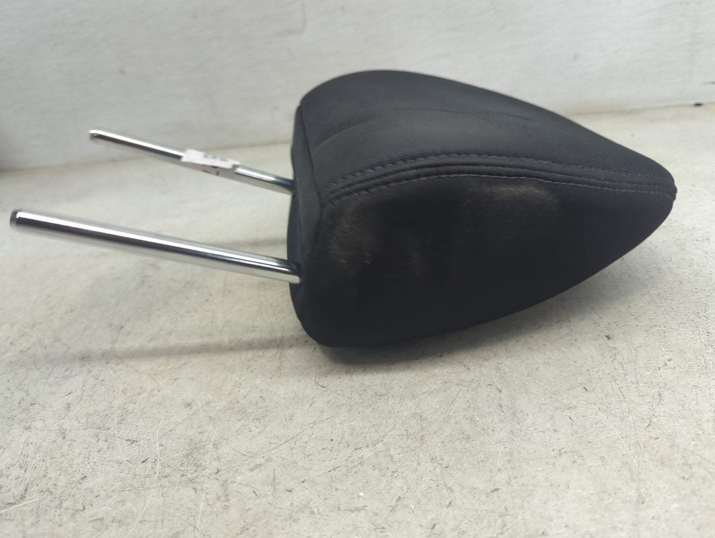 2017 Nissan Rogue Headrest Head Rest Front Driver Seat Black 1472718 - Oemusedautoparts1.com