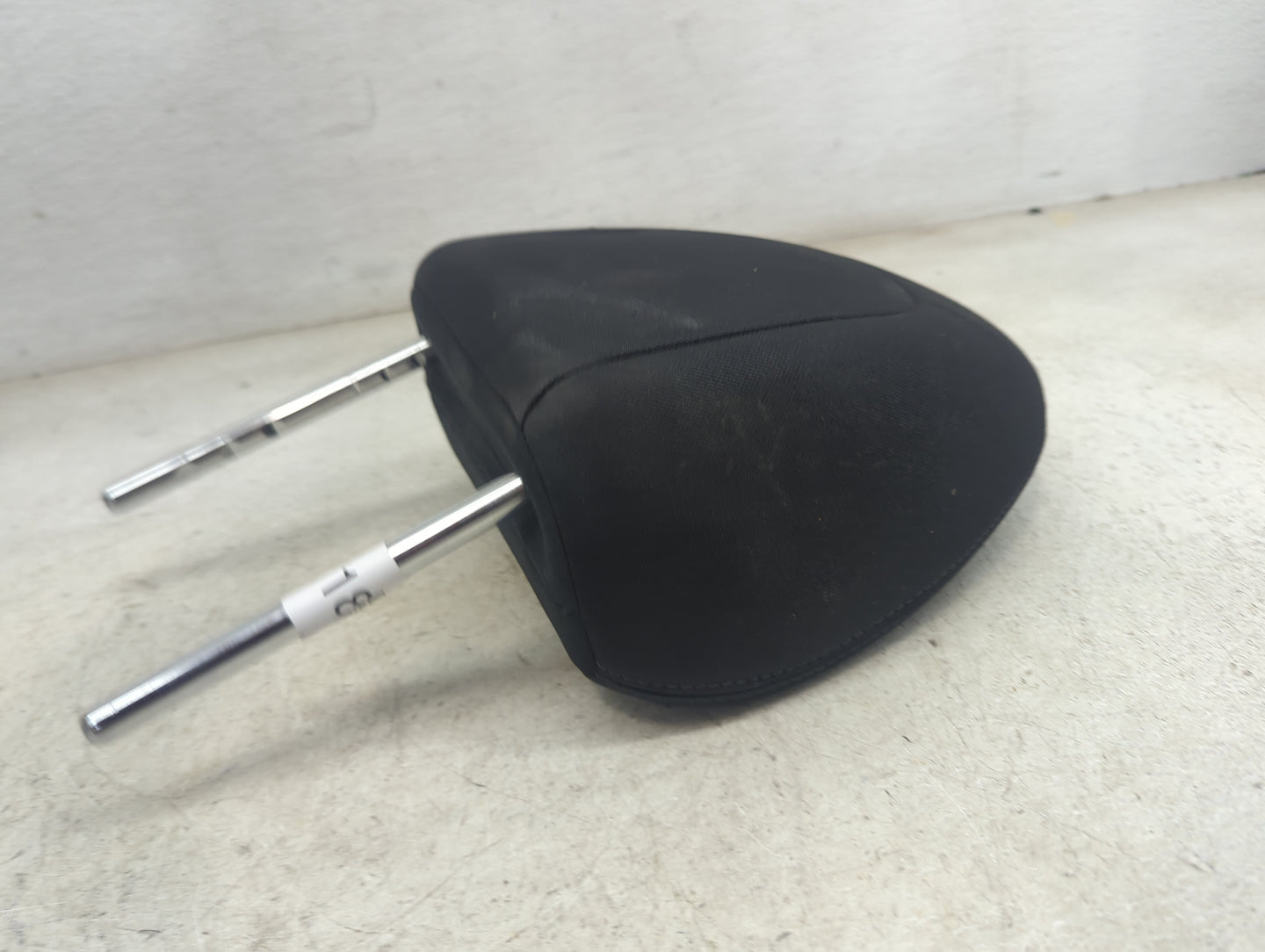 2017 Nissan Rogue Headrest Head Rest Front Driver Seat Black 1472718 - Oemusedautoparts1.com