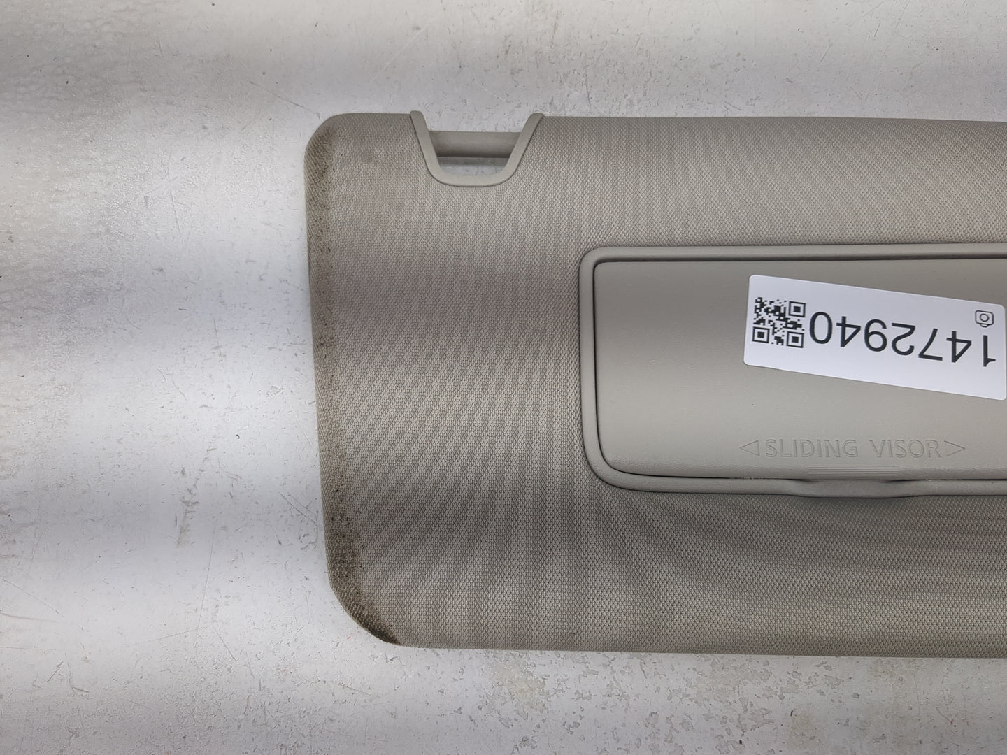 2014-2017 Nissan Rogue Sun Visor Shade Replacement Passenger Right Mirror Fits Fits 2014 2015 2016 2017 OEM Used Auto Parts 