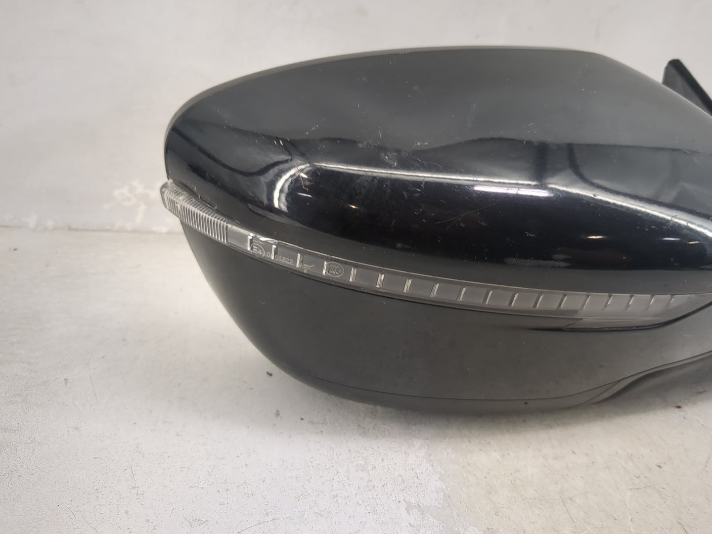 2017-2020 Nissan Rogue Passenger Side View Mirror - Right Door Mirror OEM Used - Oemusedautoparts1.com