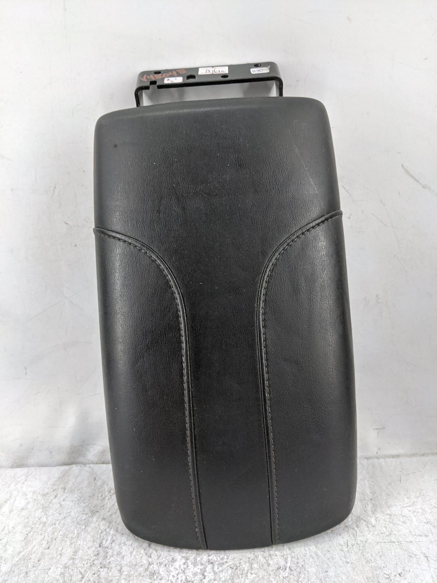 2017 Nissan Rogue Center Console Armrest Cover Lid Fits OEM Used Auto Parts - Oemusedautoparts1.com