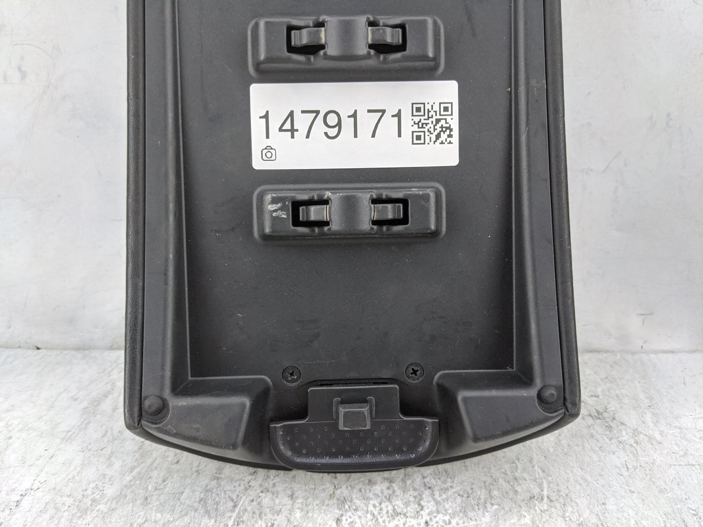2017 Nissan Rogue Center Console Armrest Cover Lid Fits OEM Used Auto Parts - Oemusedautoparts1.com