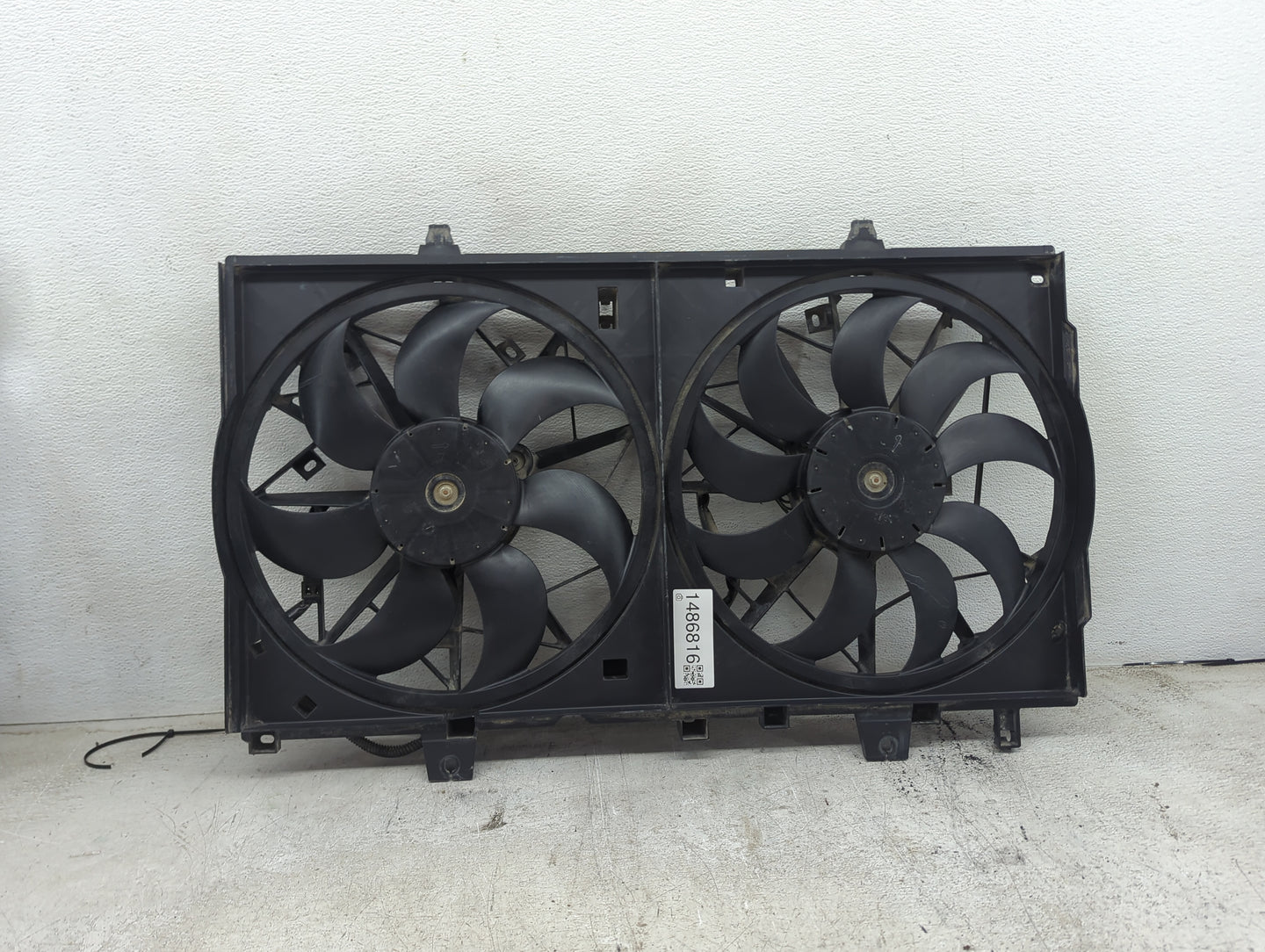 2014-2020 Nissan Rogue Electric Radiator Cooling Fan Motor Assembly Fits Fits 2014 2015 2016 2017 2018 2019 2020 OEM Used Au