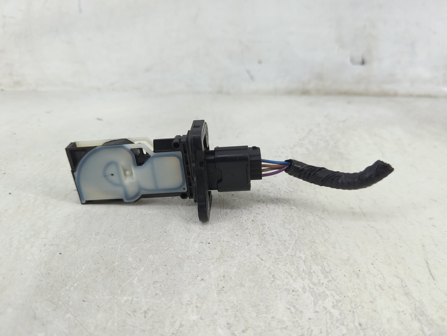 2017-2020 Nissan Rogue Mass Air Flow Meter Maf 1489936 - Oemusedautoparts1.com