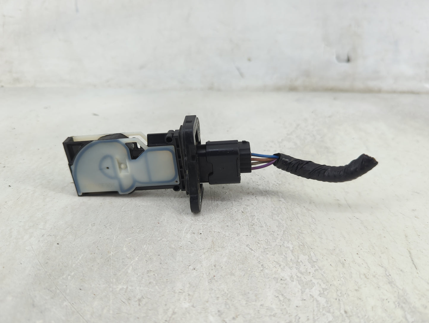 2017-2020 Nissan Rogue Mass Air Flow Meter Maf 1489936 - Oemusedautoparts1.com