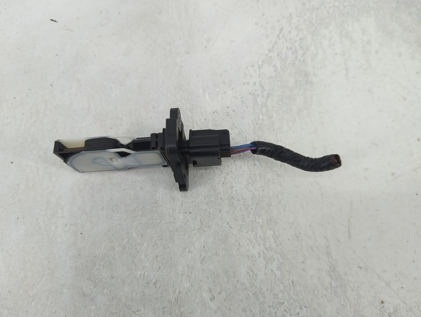 2017-2020 Nissan Rogue Mass Air Flow Meter Maf 1489936 - Oemusedautoparts1.com