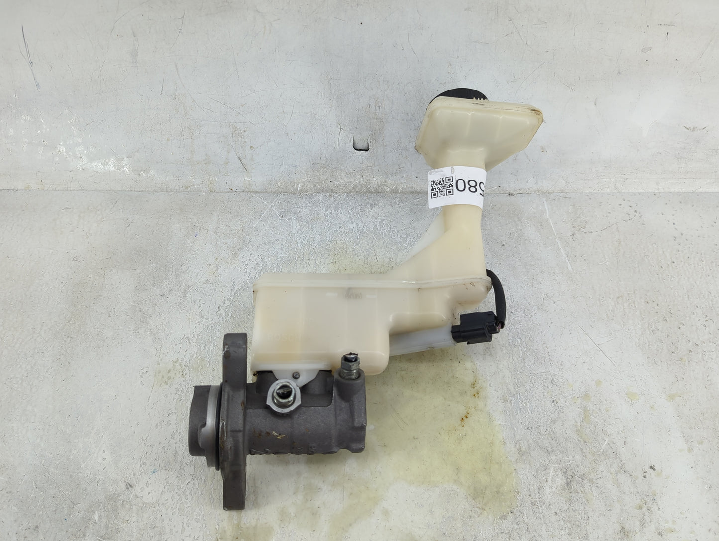 2015-2020 Nissan Rogue Brake Master Cylinder 1490580 - Oemusedautoparts1.com