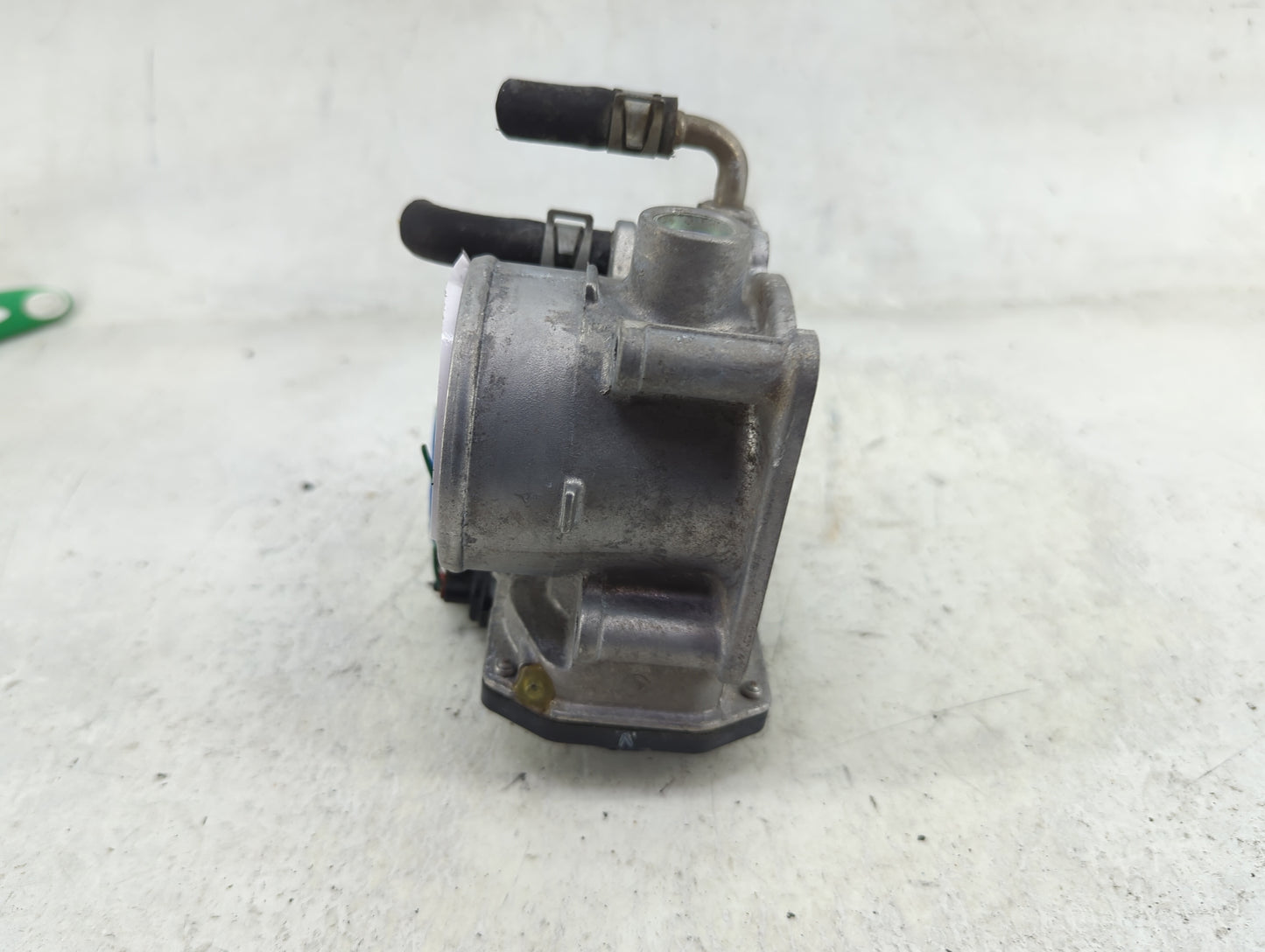 2014-2020 Nissan Rogue Throttle Body P/N:3TA60-01-B Fits Fits 2013 2014 2015 2016 2017 2018 2019 2020 OEM Used Auto Parts - 