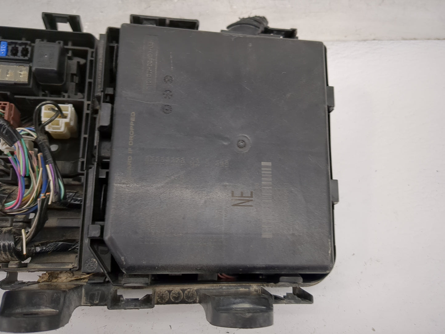 2017-2020 Nissan Rogue Fusebox Fuse Box Panel Relay Module Fits Fits 2017 2018 2019 2020 OEM Used Auto Parts - Oemusedautopa