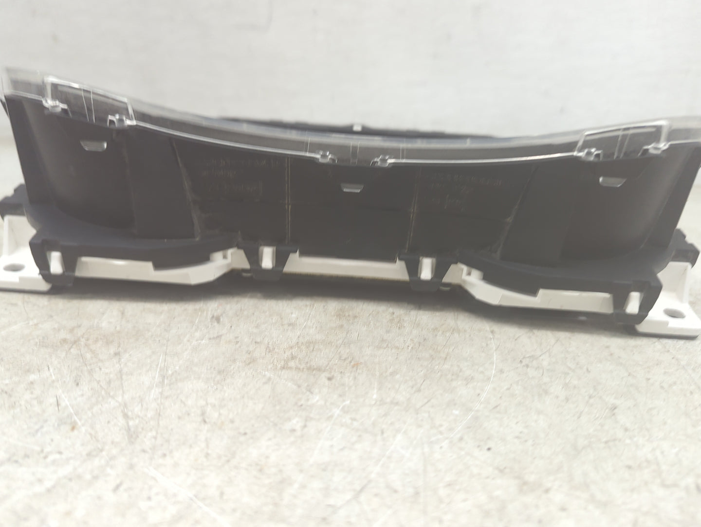2016 Nissan Rogue Instrument Cluster Speedometer Gauges P/N:248106FL0A 71111624Z Miles: Fits OEM Used Auto Parts - Oemusedau