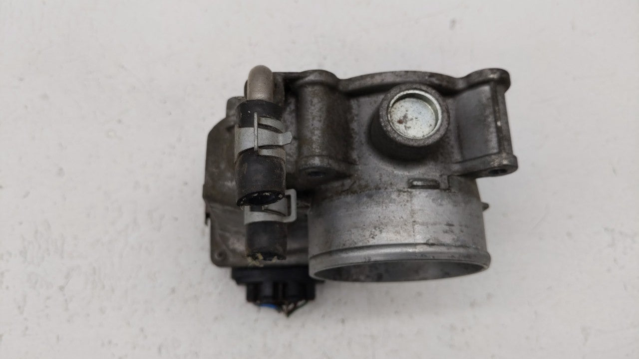 2014-2019 Nissan Rogue Throttle Body P/N:3TA60-01 B 3TA60-01 A, 3TA60-01 C Fits Fits 2013 2014 2015 2016 2017 2018 2019 OEM 