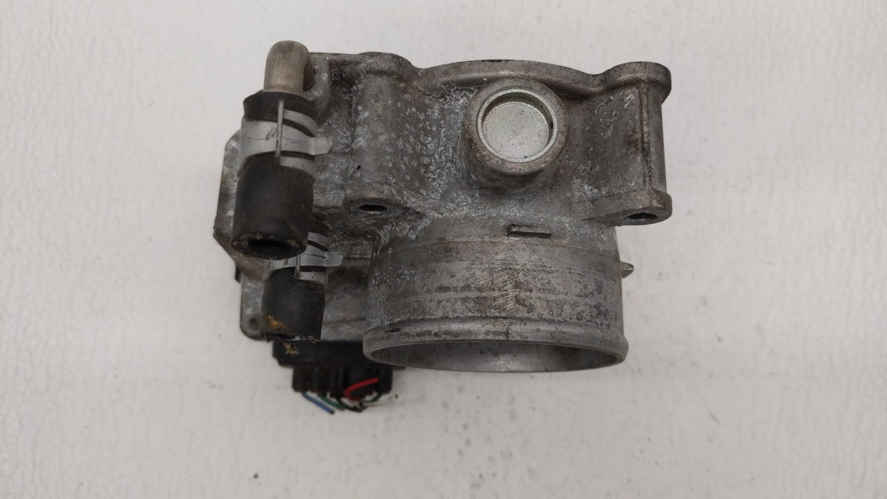 2014-2019 Nissan Rogue Throttle Body P/N:3TA60-01 B 3TA60-01 A, 3TA60-01 C Fits Fits 2013 2014 2015 2016 2017 2018 2019 OEM 