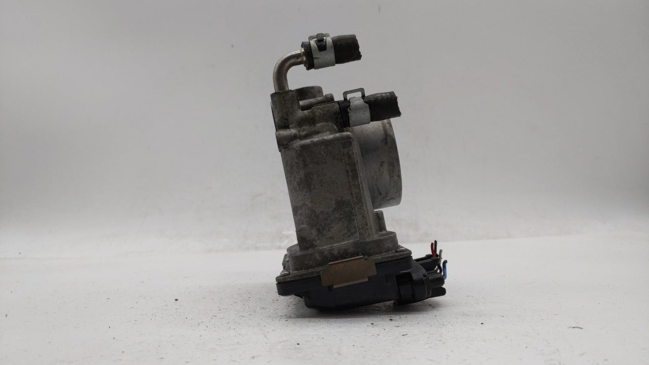 2014-2019 Nissan Rogue Throttle Body P/N:3TA60-01 B 3TA60-01 A, 3TA60-01 C Fits Fits 2013 2014 2015 2016 2017 2018 2019 OEM 