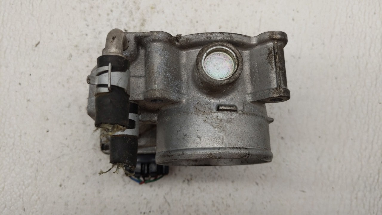 2014-2019 Nissan Rogue Throttle Body P/N:3TA60-01 C 3TA60-01 B, 3TA60-01 A Fits Fits 2013 2014 2015 2016 2017 2018 2019 OEM 