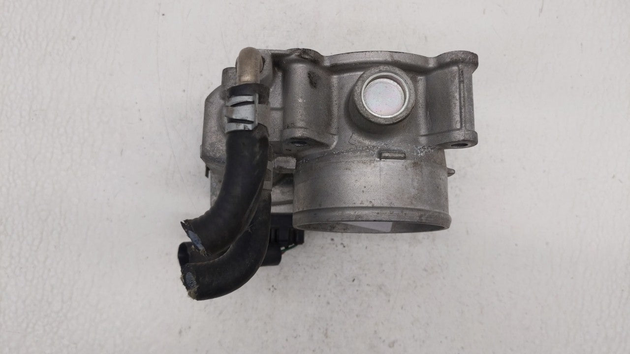 2014-2019 Nissan Rogue Throttle Body P/N:3TA60-01 C 3TA60-01 B, 3TA60-01 A Fits Fits 2013 2014 2015 2016 2017 2018 2019 OEM 