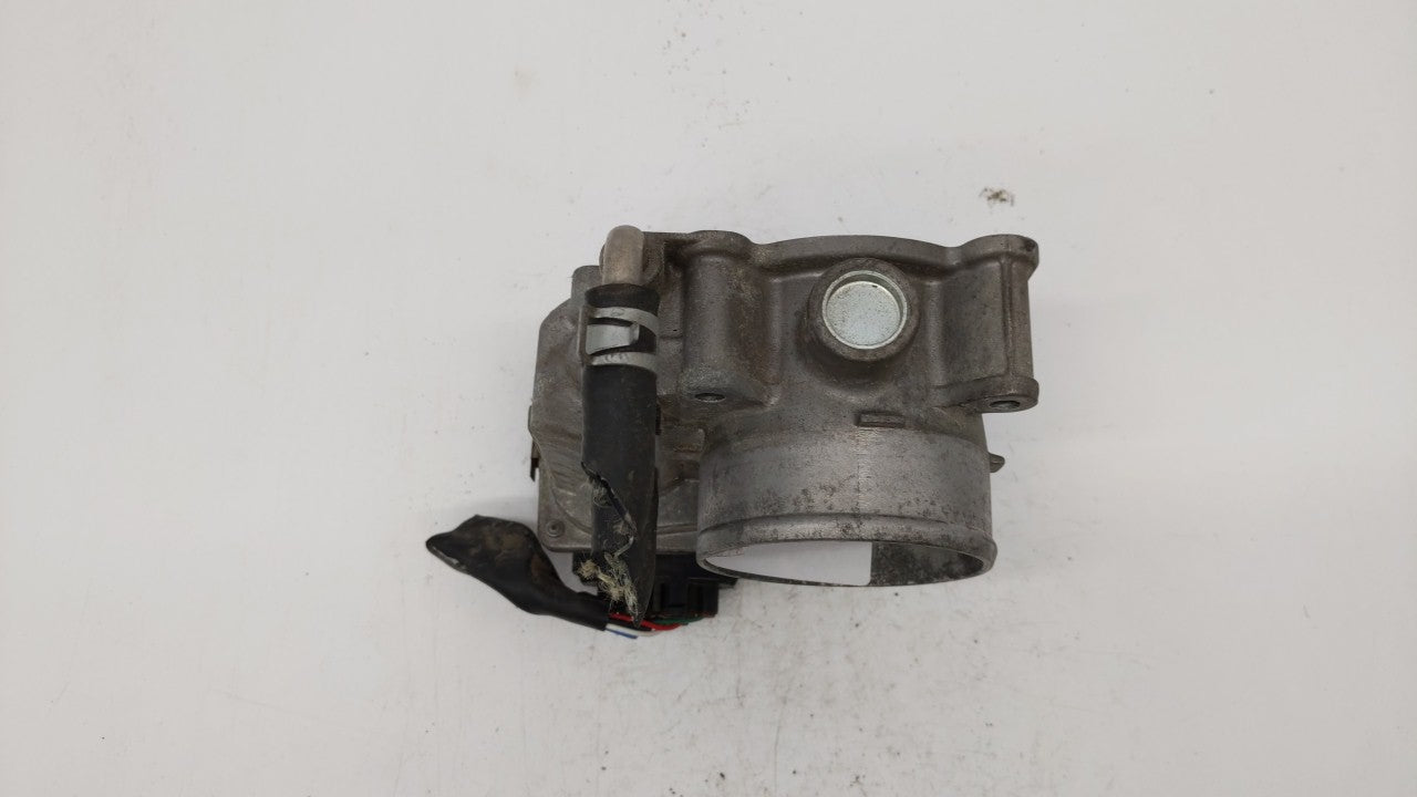 2014-2019 Nissan Rogue Throttle Body P/N:3TA60-01 C 3TA60-01 B, 3TA60-01 A Fits Fits 2013 2014 2015 2016 2017 2018 2019 OEM 