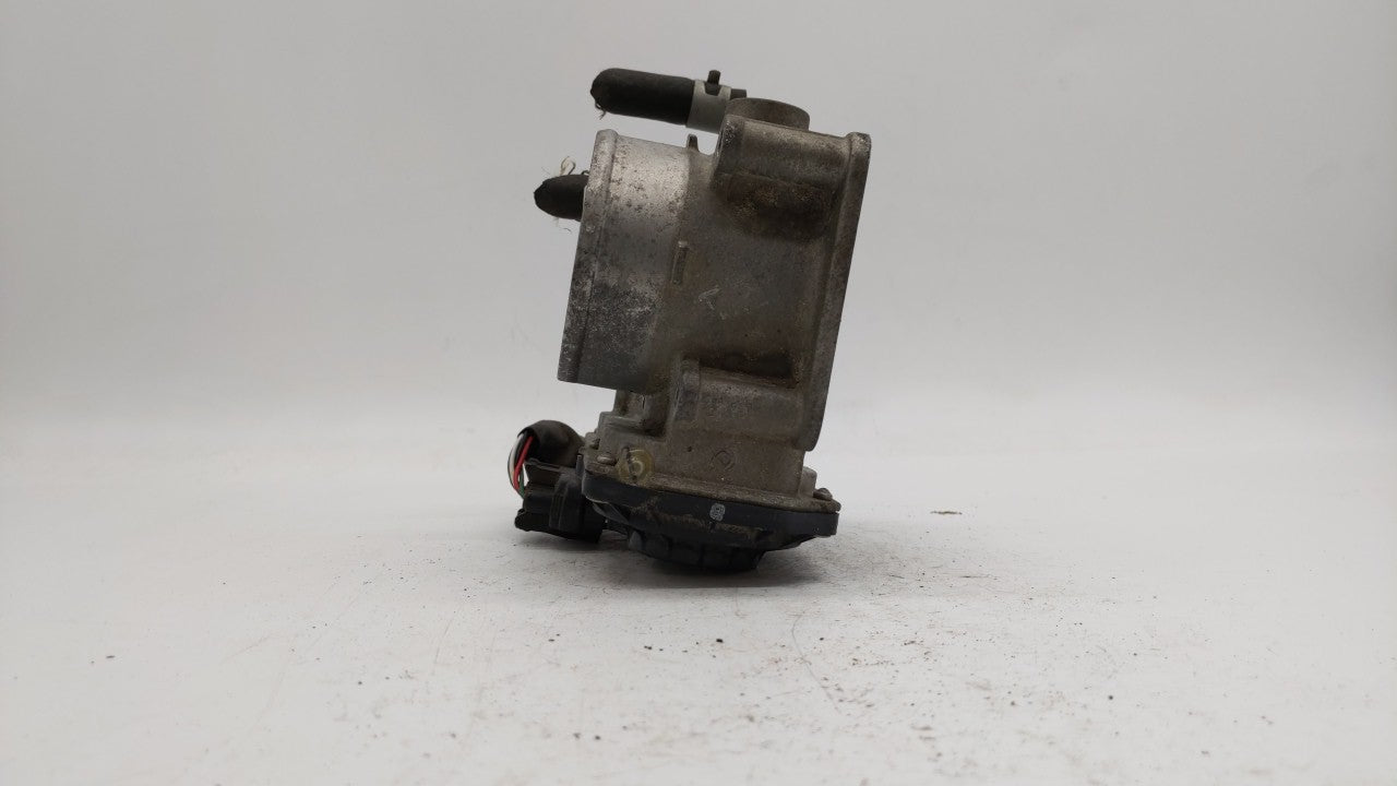 2014-2019 Nissan Rogue Throttle Body P/N:3TA60-01 C 3TA60-01 B, 3TA60-01 A Fits Fits 2013 2014 2015 2016 2017 2018 2019 OEM 