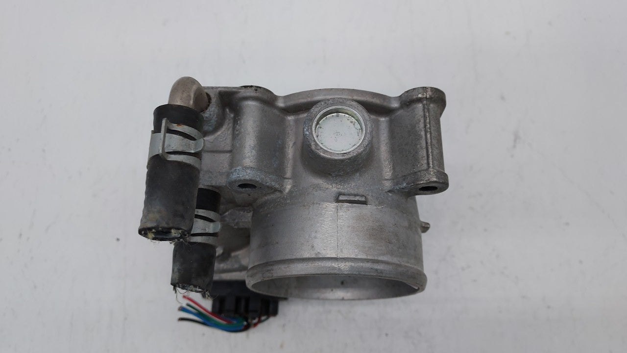 2014-2019 Nissan Rogue Throttle Body P/N:3TA60-01 C 3TA60-01 B, 3TA60-01 A Fits Fits 2013 2014 2015 2016 2017 2018 2019 OEM 