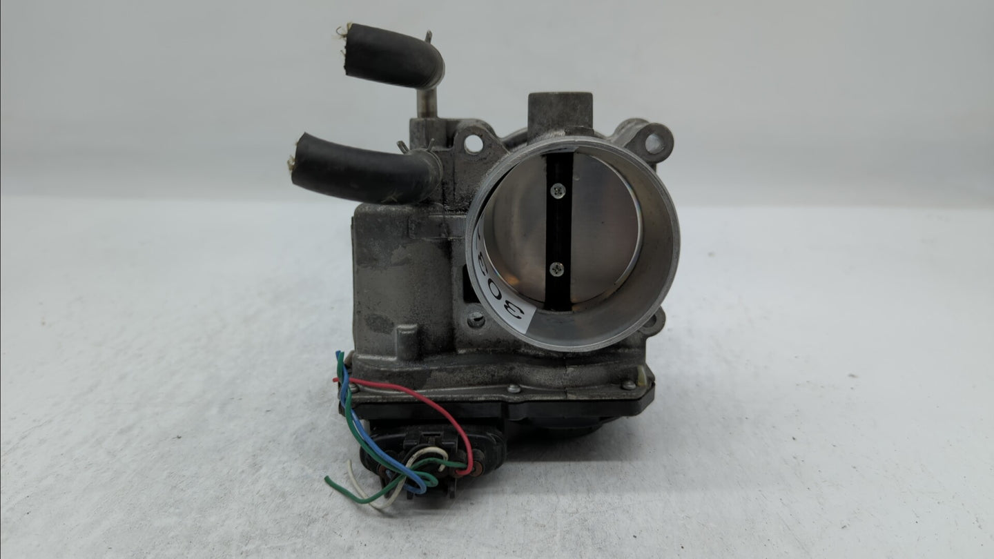 2014-2019 Nissan Rogue Throttle Body P/N:3TA60-01 C 3TA60-01 B, 3TA60-01 A Fits Fits 2013 2014 2015 2016 2017 2018 2019 OEM 