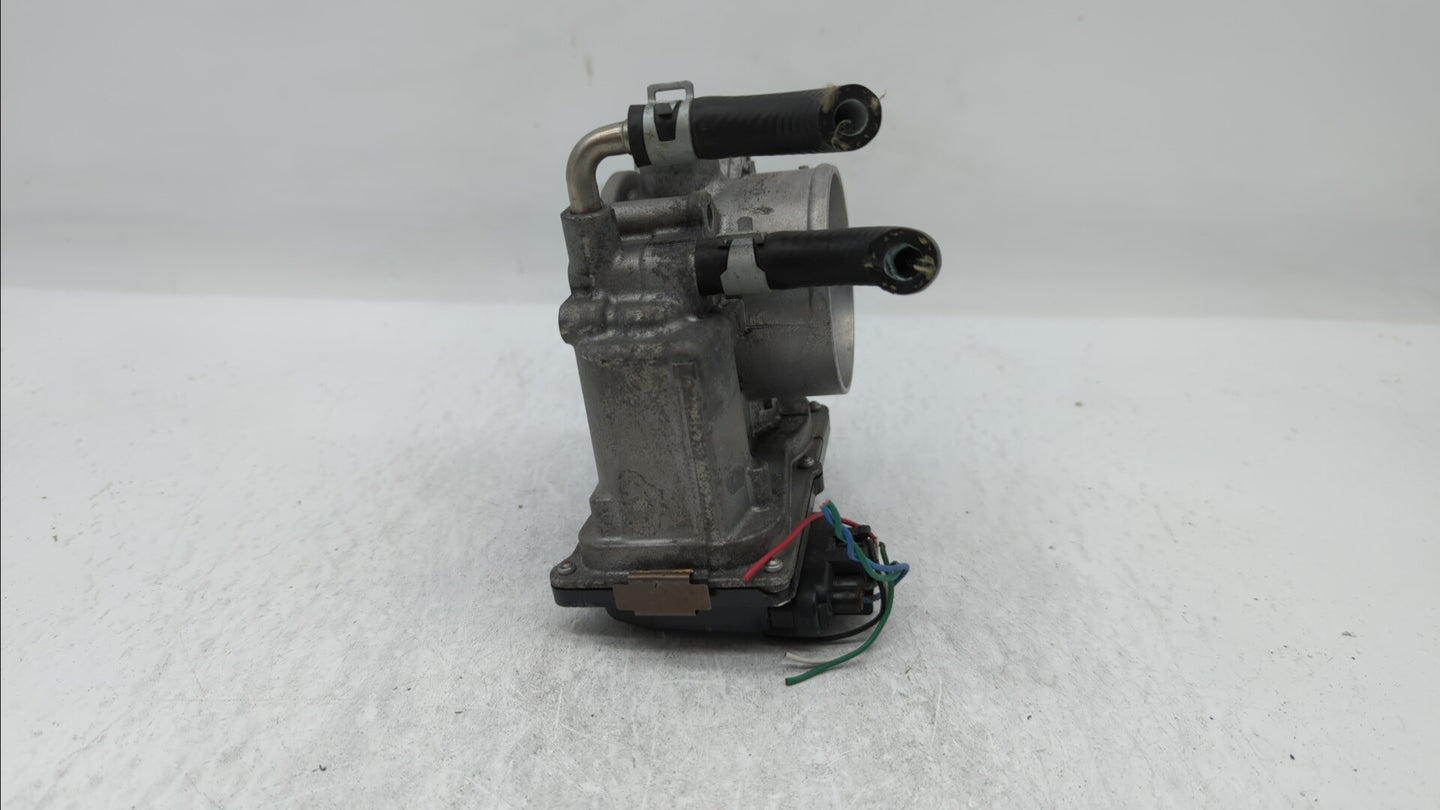 2014-2019 Nissan Rogue Throttle Body P/N:3TA60-01 C 3TA60-01 B, 3TA60-01 A Fits Fits 2013 2014 2015 2016 2017 2018 2019 OEM 