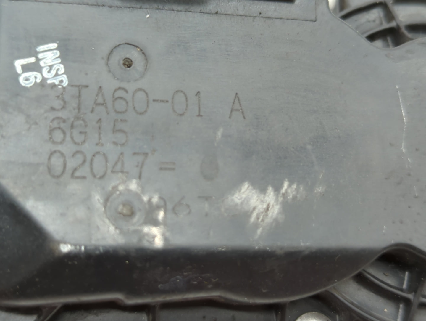 2014-2019 Nissan Rogue Throttle Body P/N:3TA60-01 C 3TA60-01 B, 3TA60-01 A Fits Fits 2013 2014 2015 2016 2017 2018 2019 OEM 