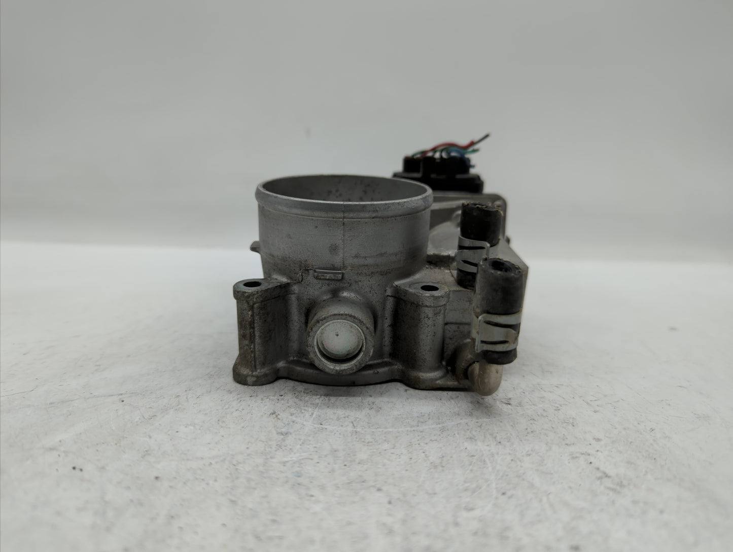 2014-2019 Nissan Rogue Throttle Body P/N:3TA60-01 C 3TA60-01 B, 3TA60-01 A Fits Fits 2013 2014 2015 2016 2017 2018 2019 OEM 
